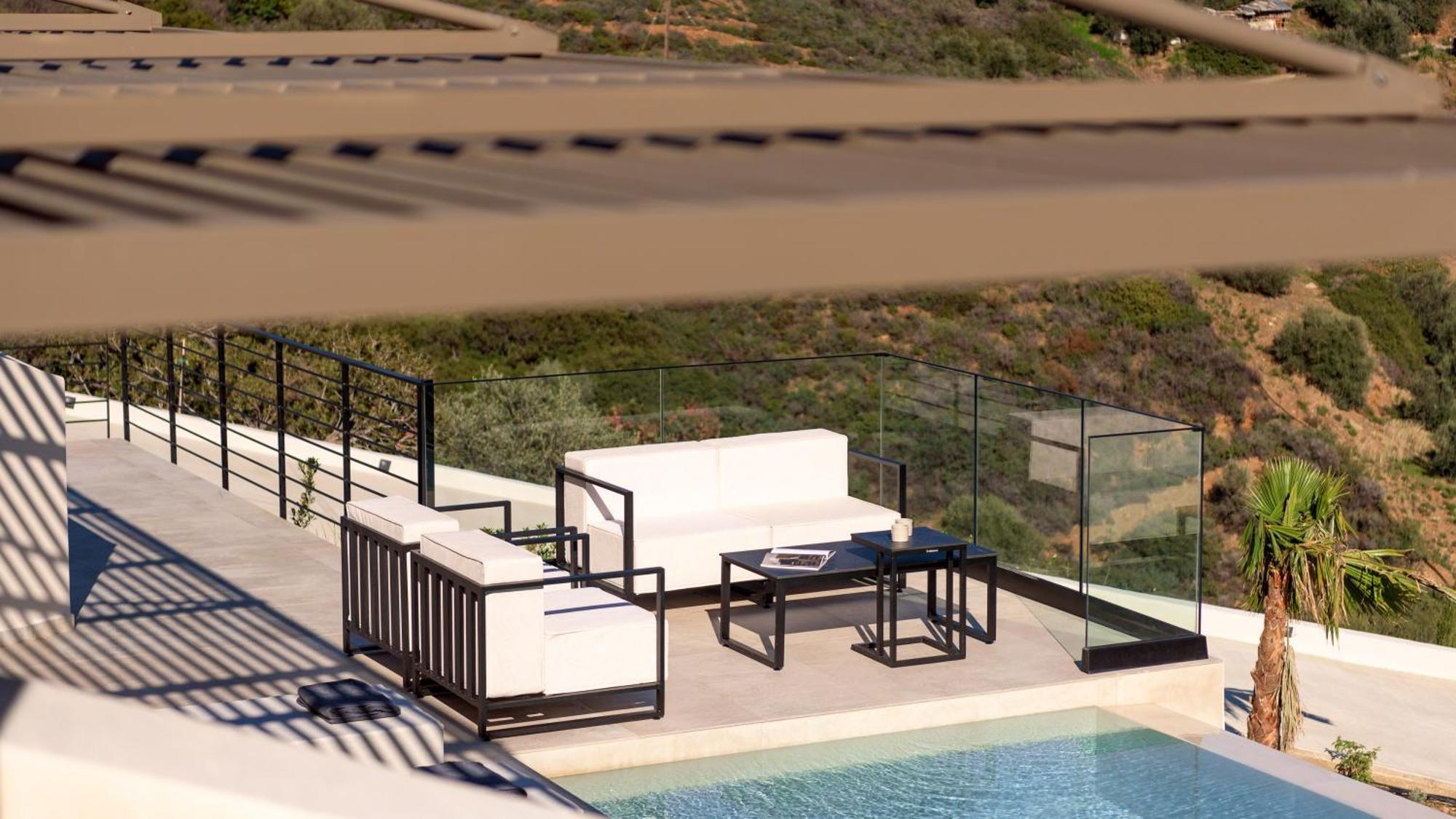 Villa Cueva Villas, With Pool, Seaviews & Close To Sea, By Thinkvilla *