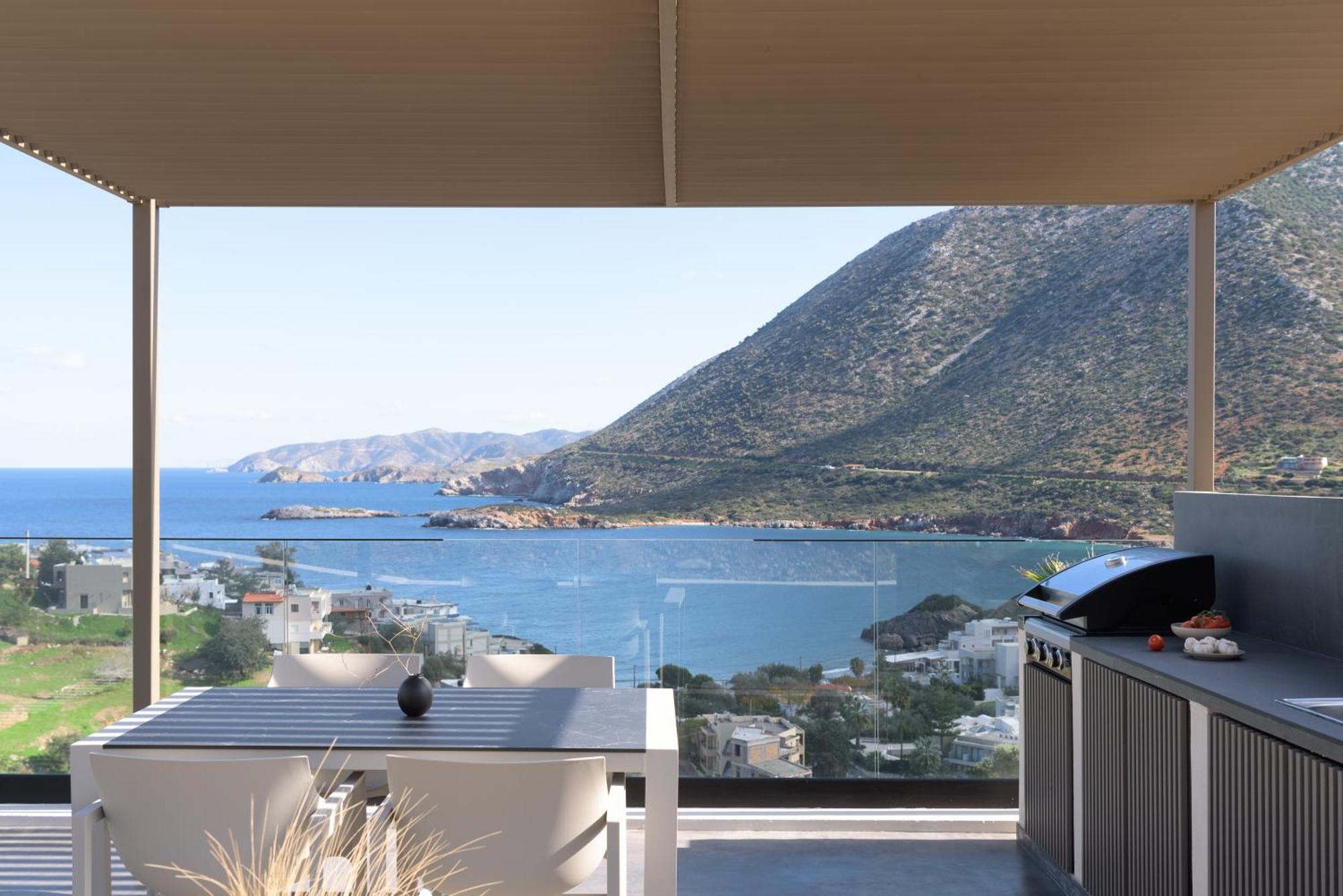 Cueva Villas, With Pool, Seaviews & Close To Sea, By Thinkvilla Villa