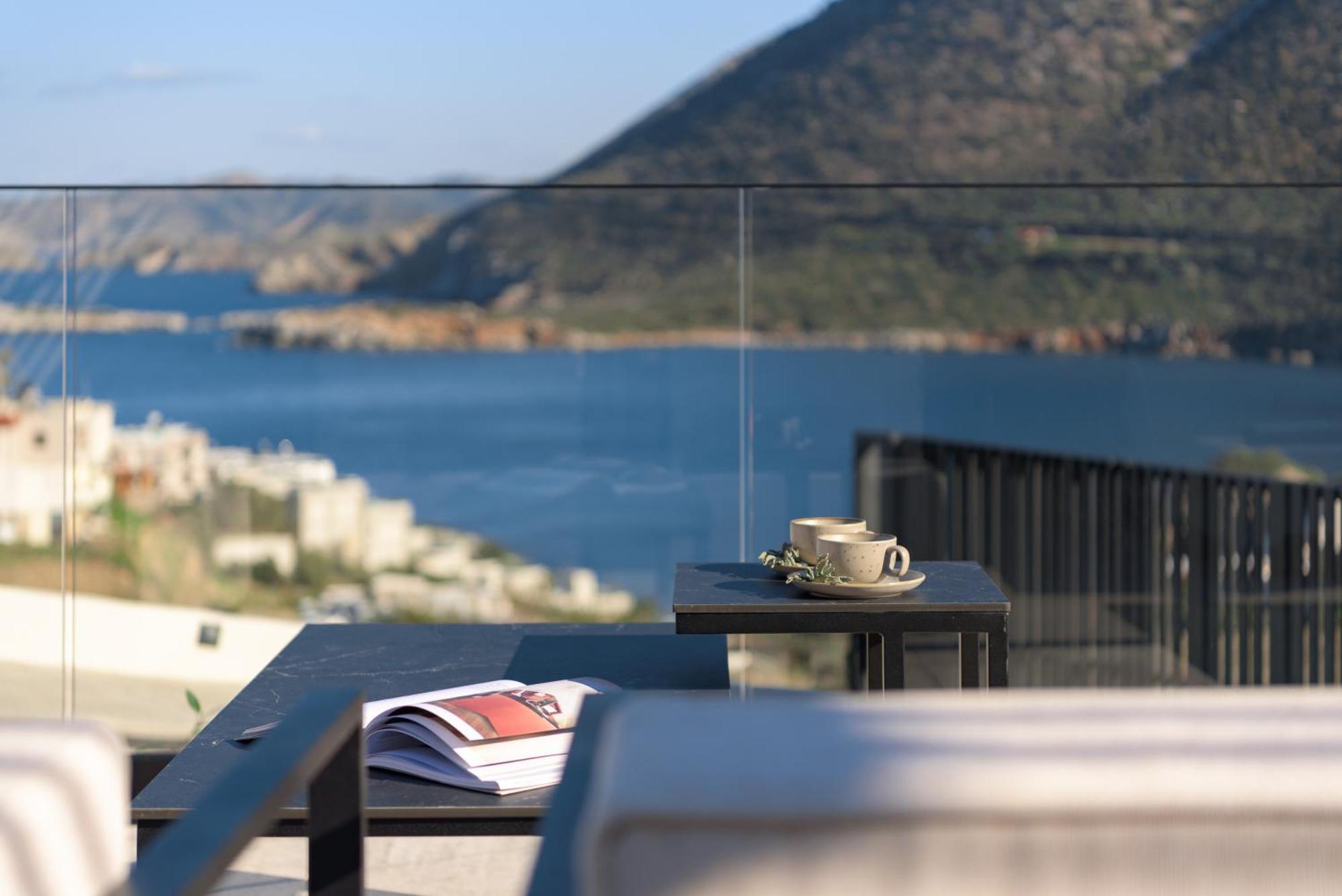 Cueva Villas, With Pool, Seaviews & Close To Sea, By Thinkvilla