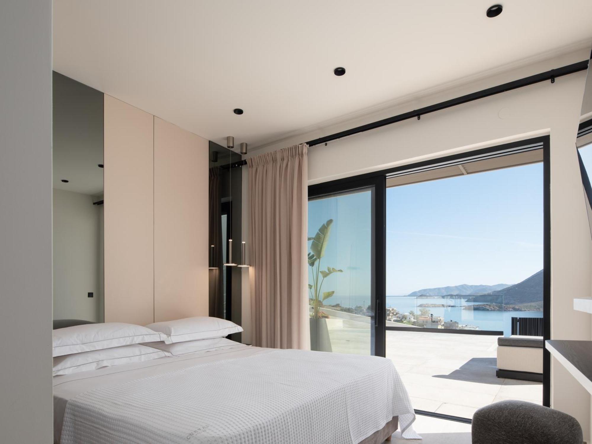 Cueva Villas, With Pool, Seaviews & Close To Sea, By Thinkvilla Bali (Crete)