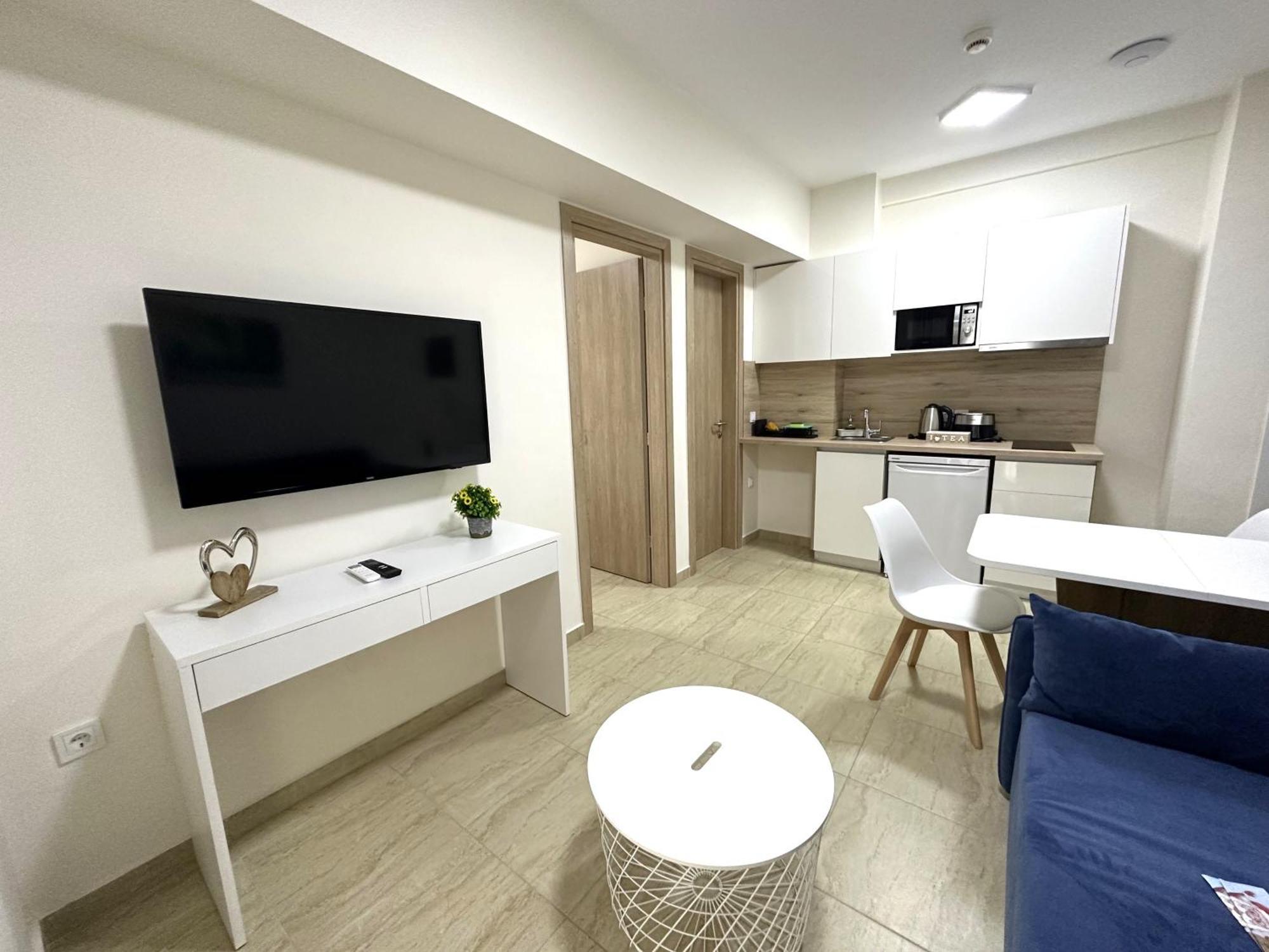Navarino Luxe