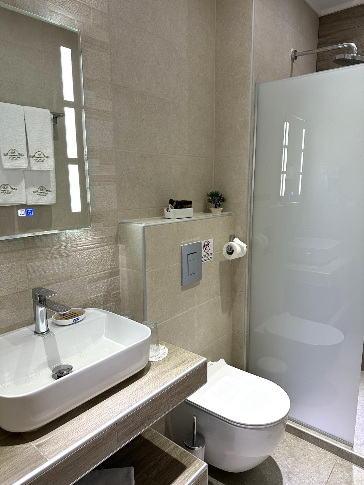 Navarino Luxe * Peraia (Thessaloniki)