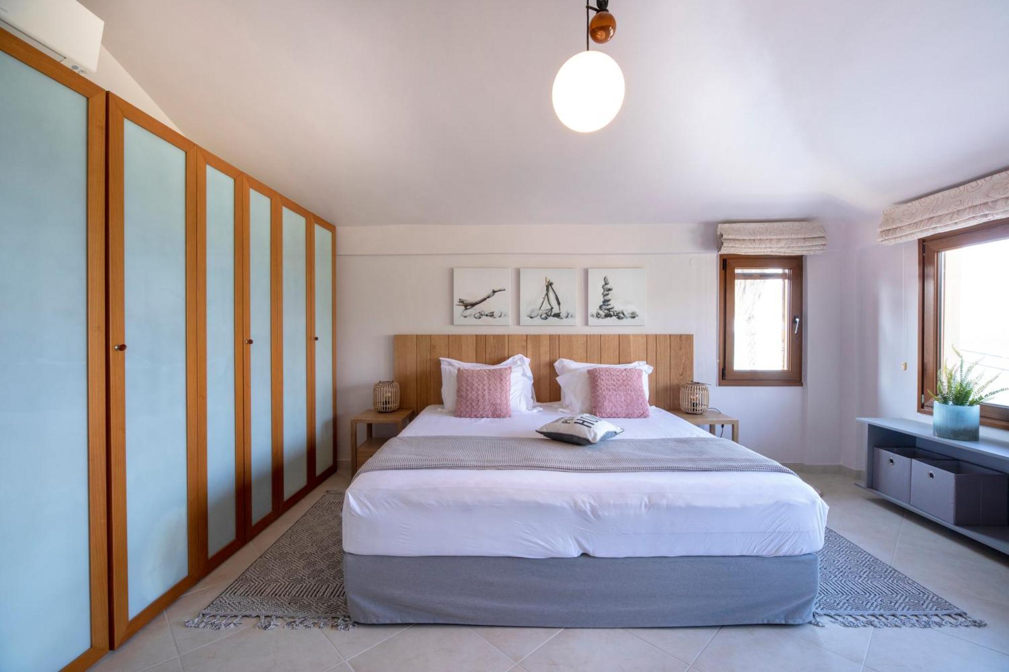 Villa Exceptional Beachfront Blue Cocoon