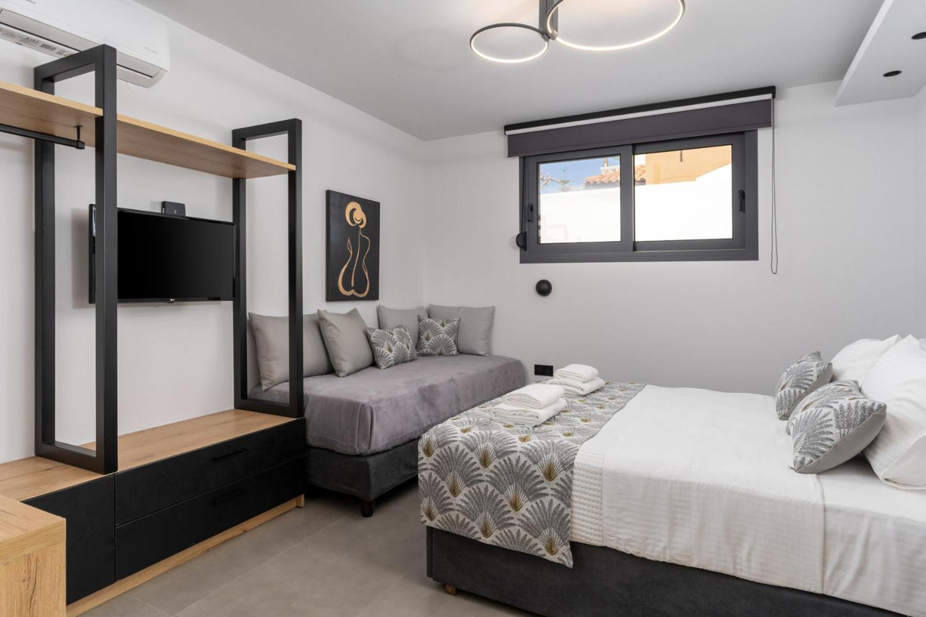 Aelia - With Private Heated Pool * Pigi (Crete)