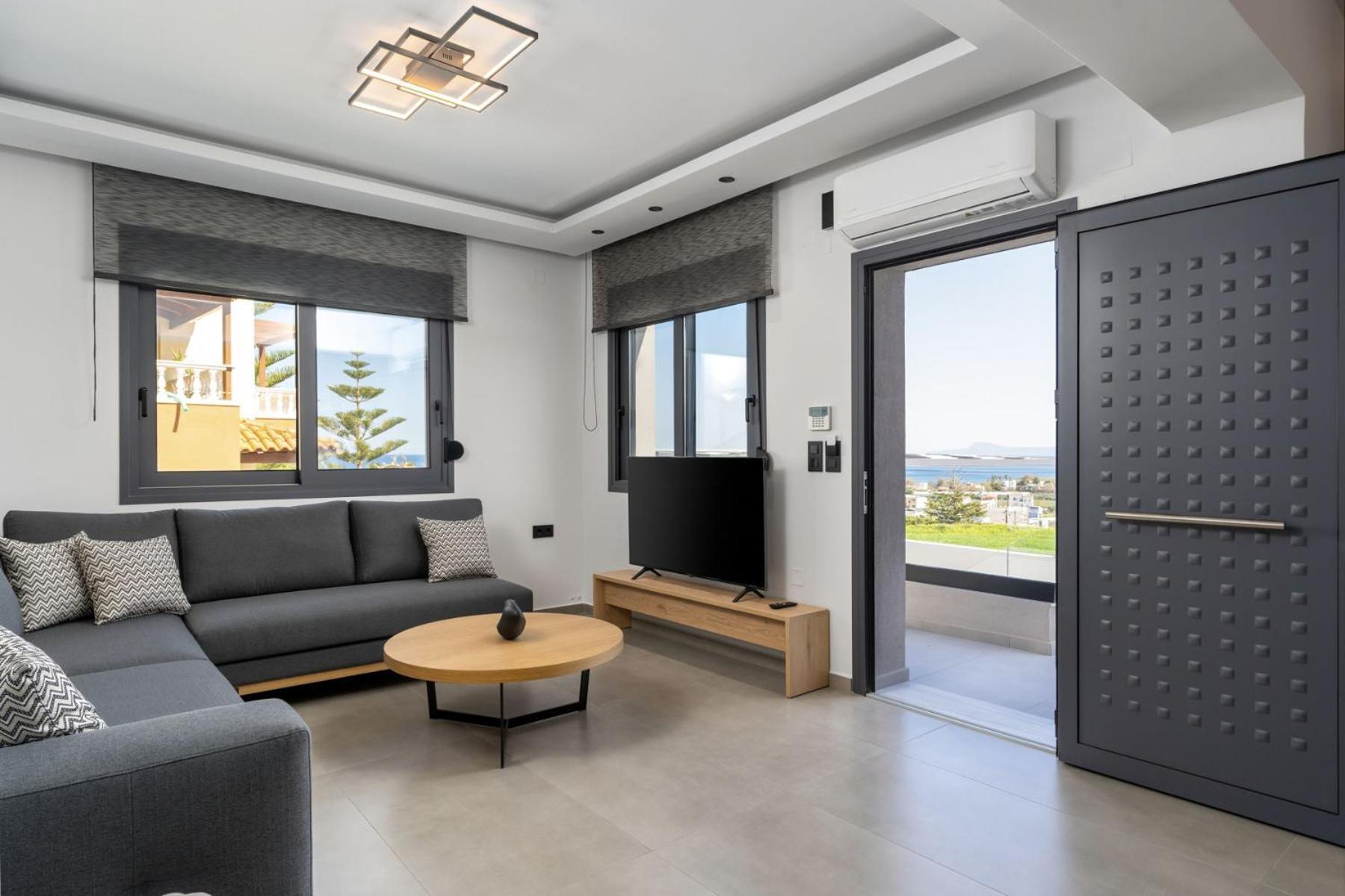 Etoile - With Heated Pool And Sauna Villa *