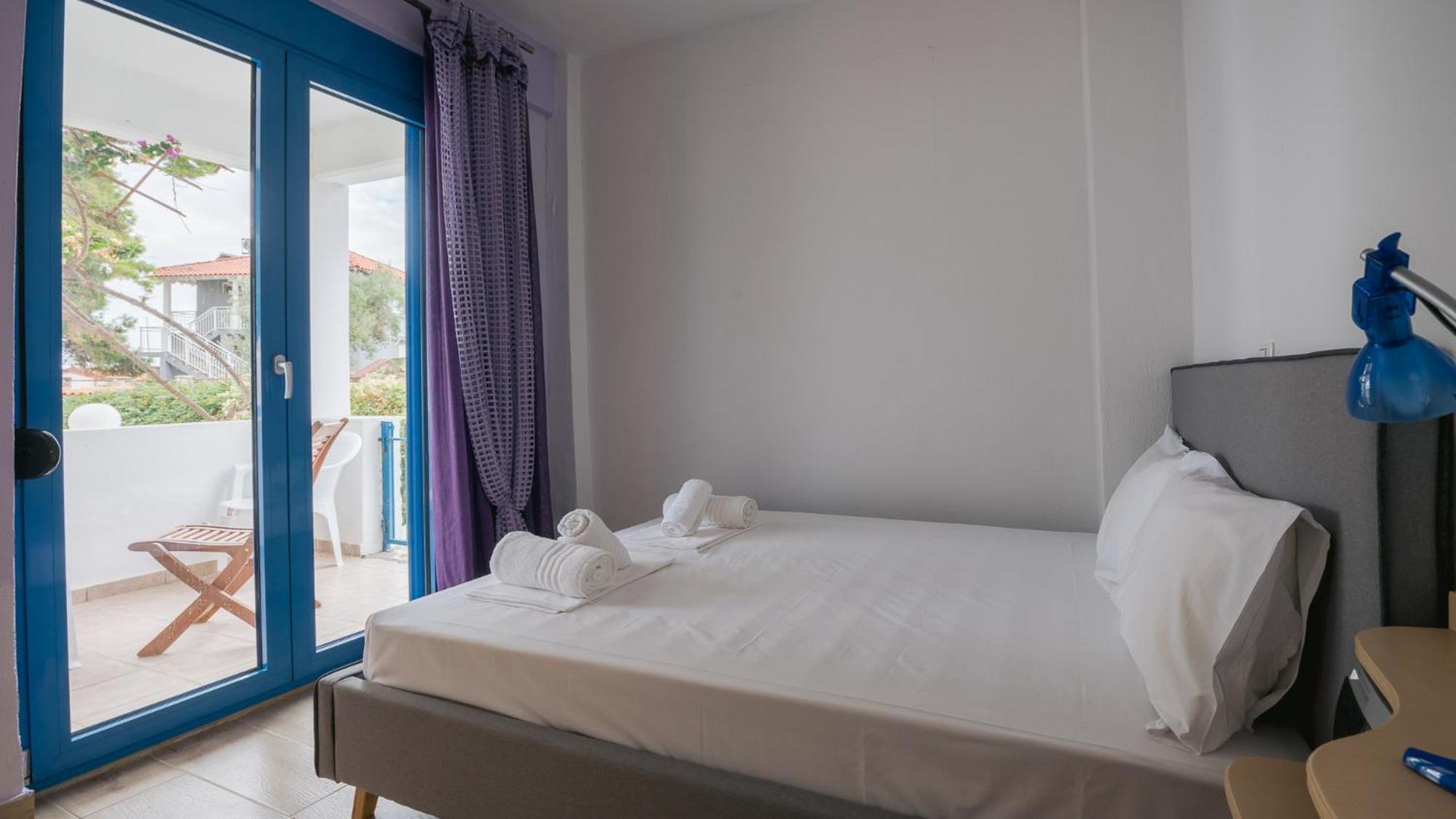 Serenity Front Maisonette, Holiday home