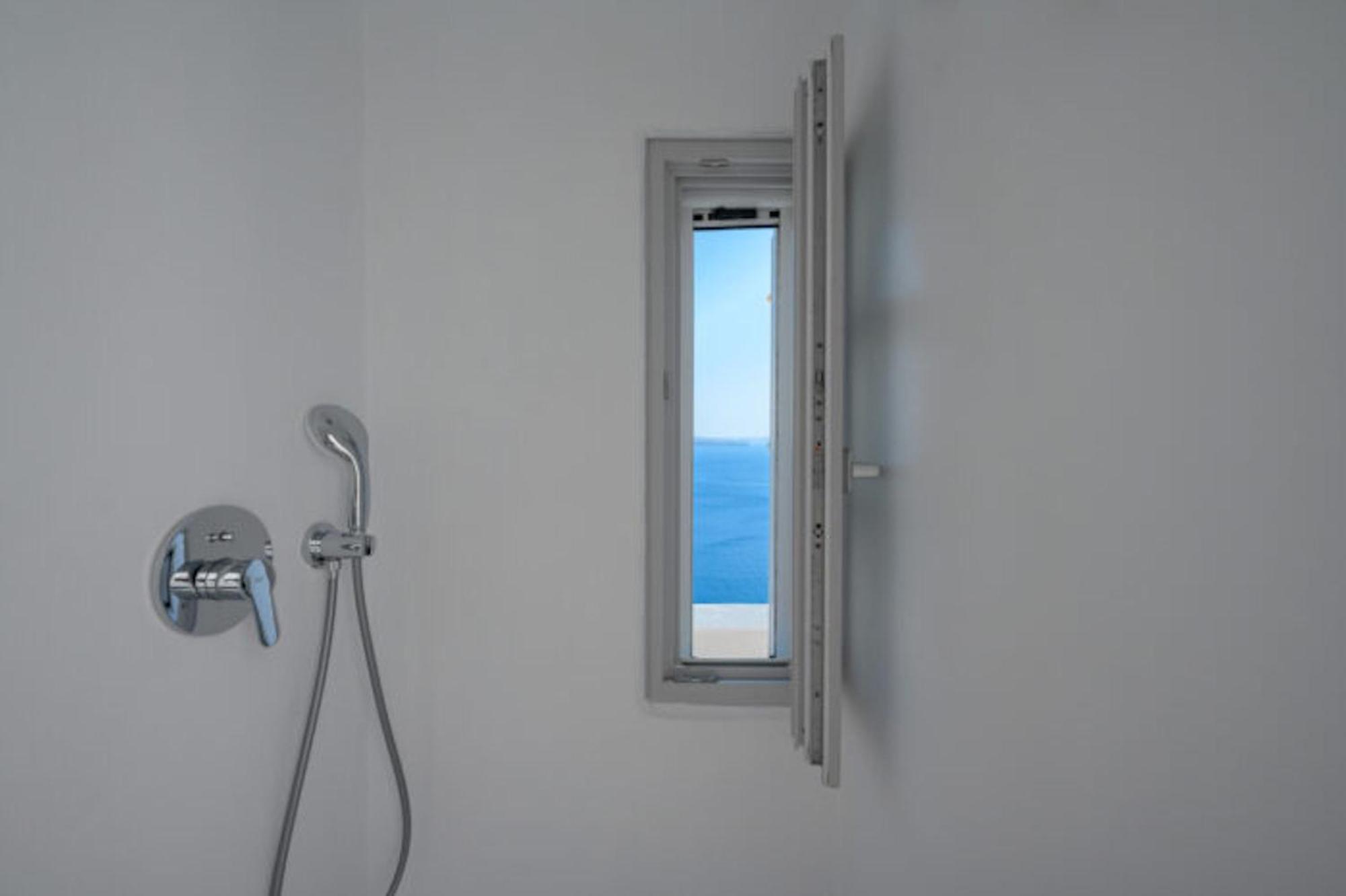 Villa Beautiful Santorini Villa 1 Bedroom Villa Blissful Retreat Breathtaking Caldera Sea Views Outdoor Hot Tub Oia