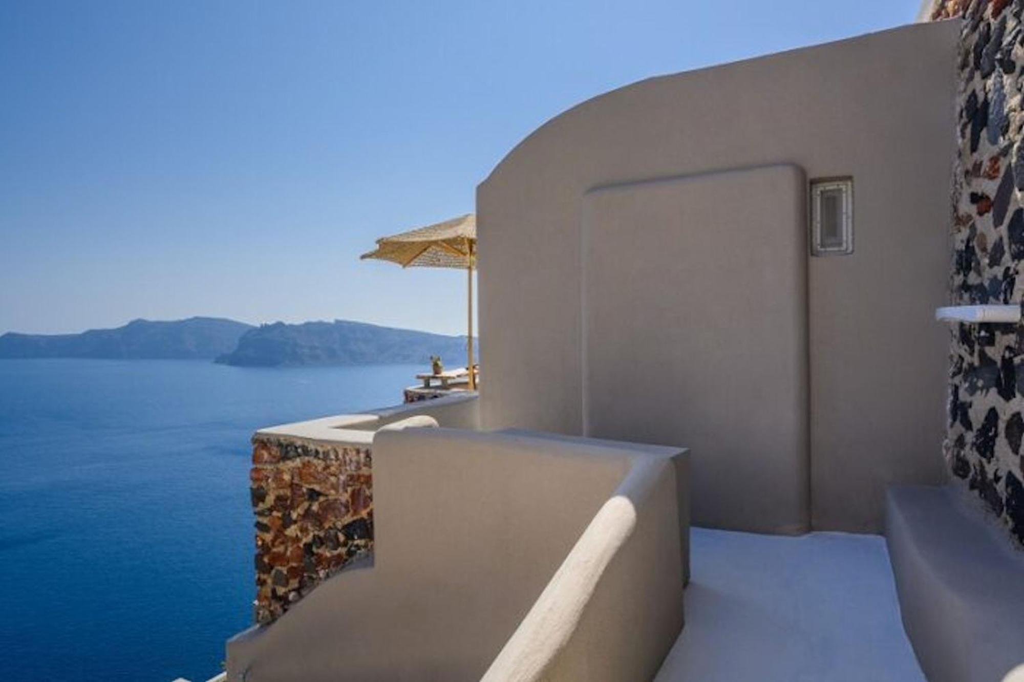 Beautiful Santorini Villa 1 Bedroom Villa Blissful Retreat Breathtaking Caldera Sea Views Outdoor Hot Tub Oia Oia (Santorini)