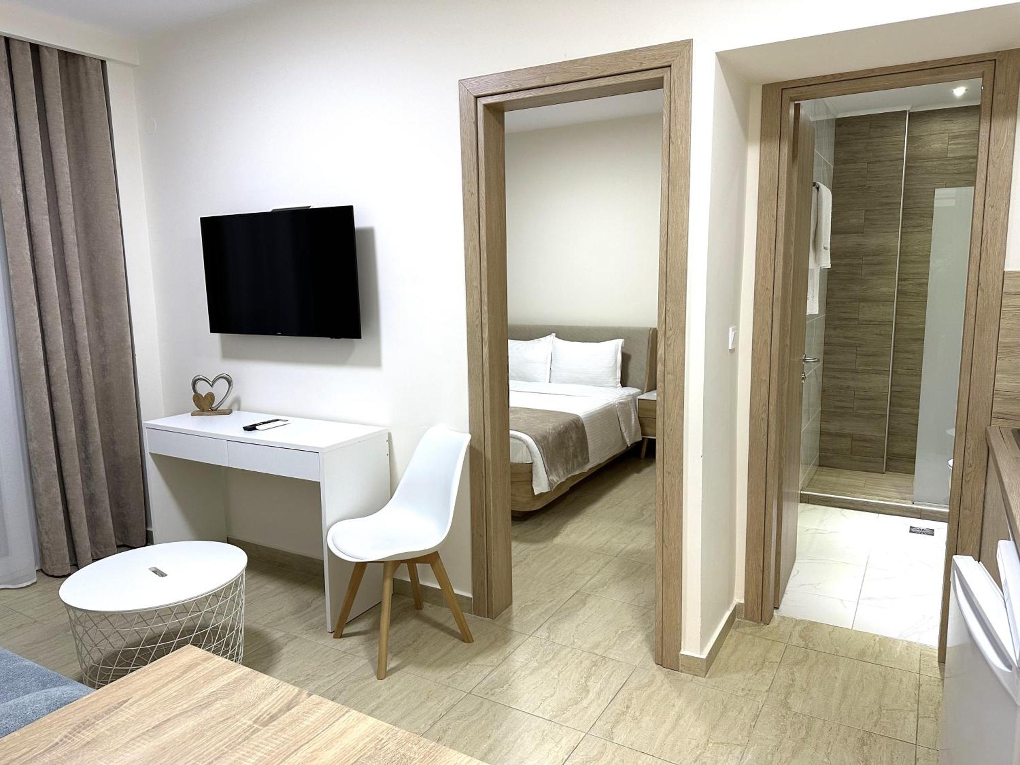 Aparthotel Navarino Luxe