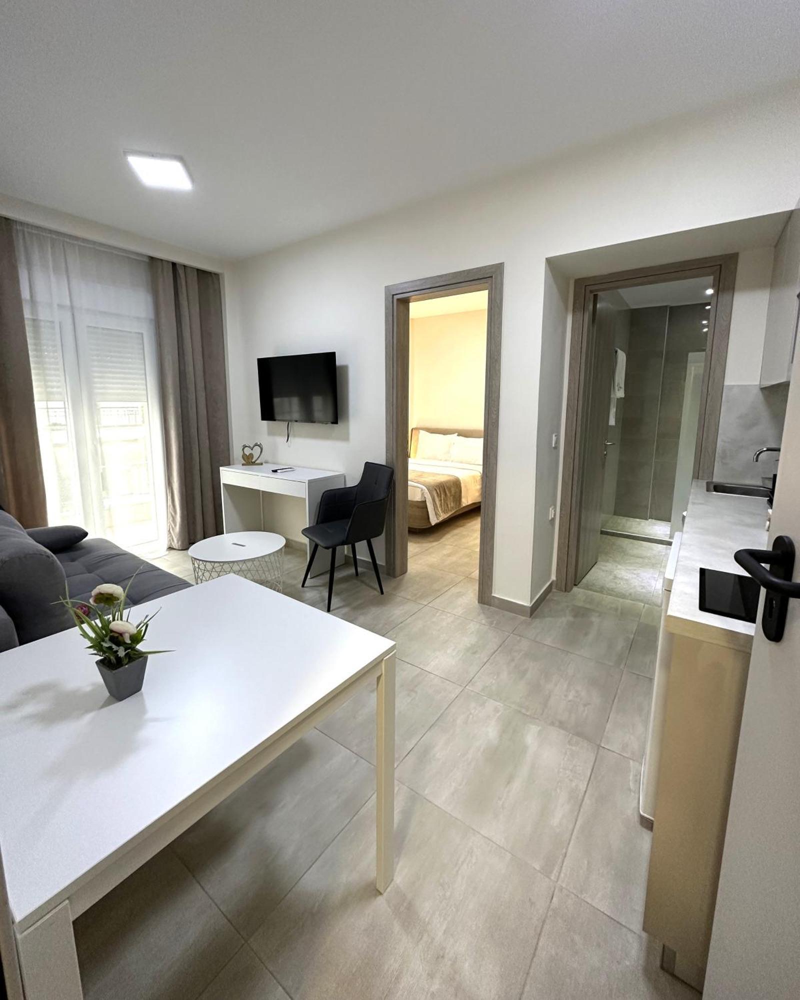Aparthotel Navarino Luxe