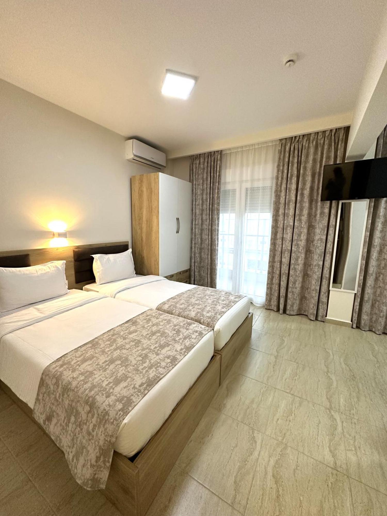 Navarino Luxe * Peraia (Thessaloniki)