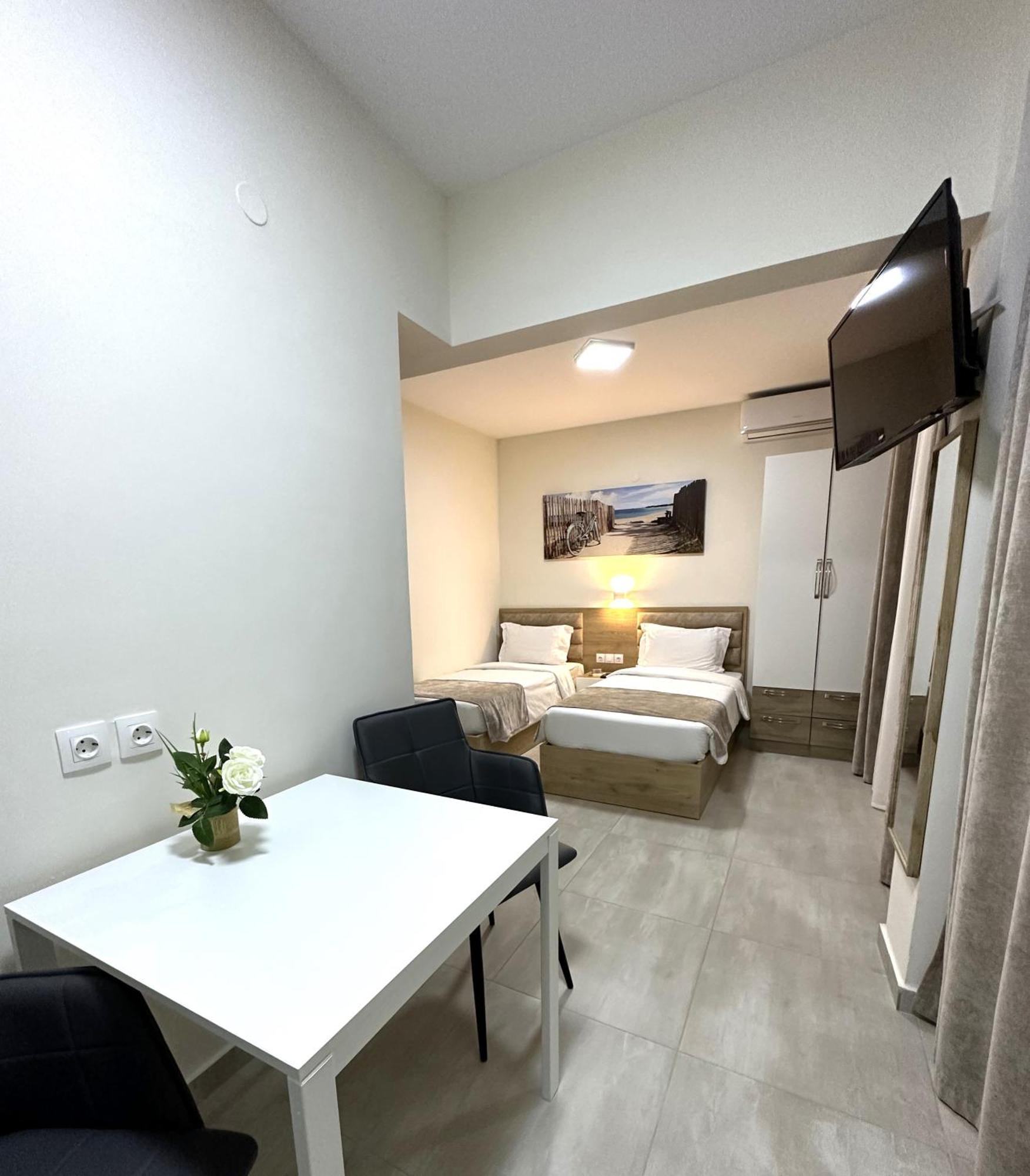 Aparthotel Navarino Luxe Peraia (Thessaloniki)