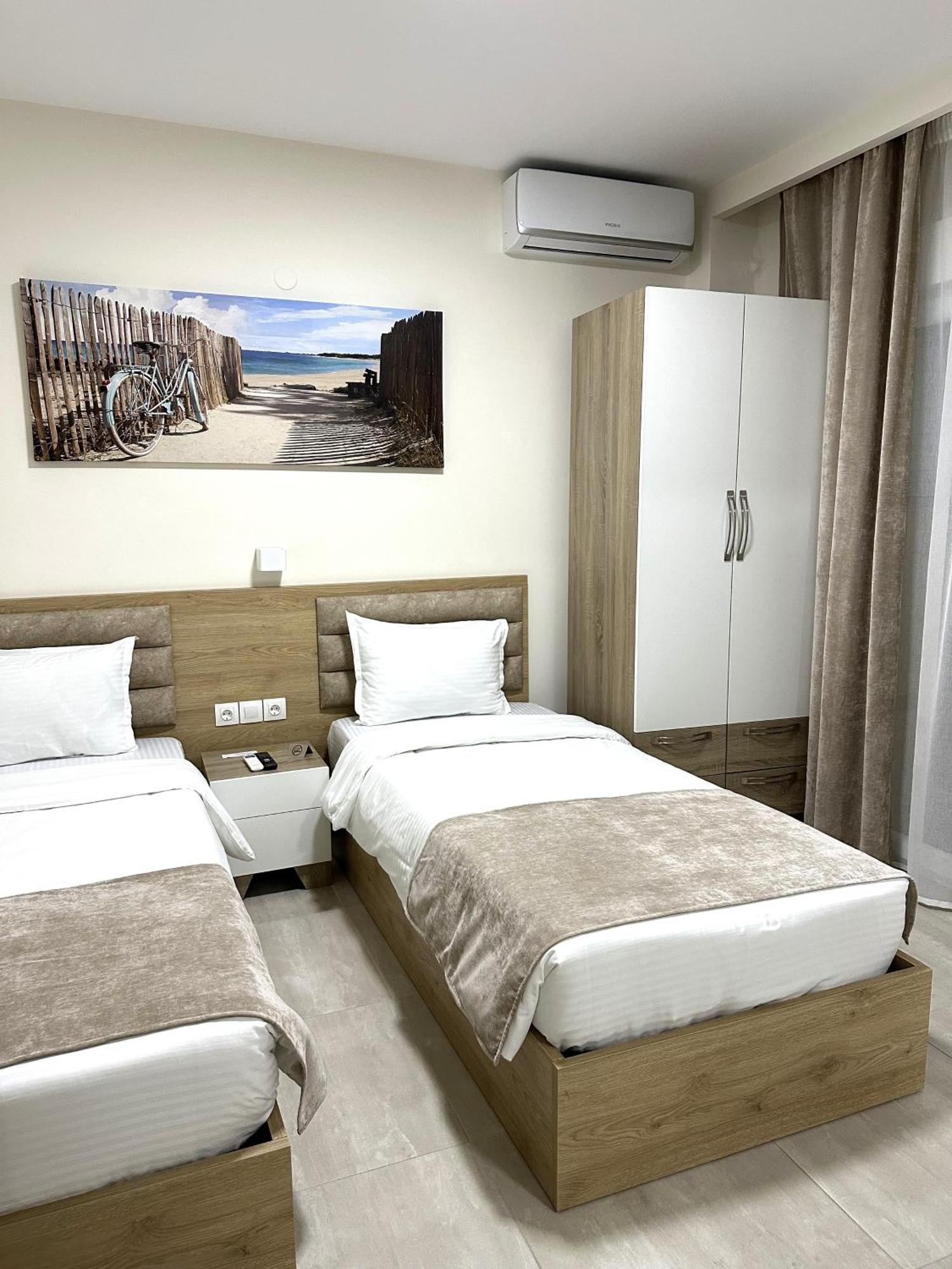Navarino Luxe * Peraia (Thessaloniki)