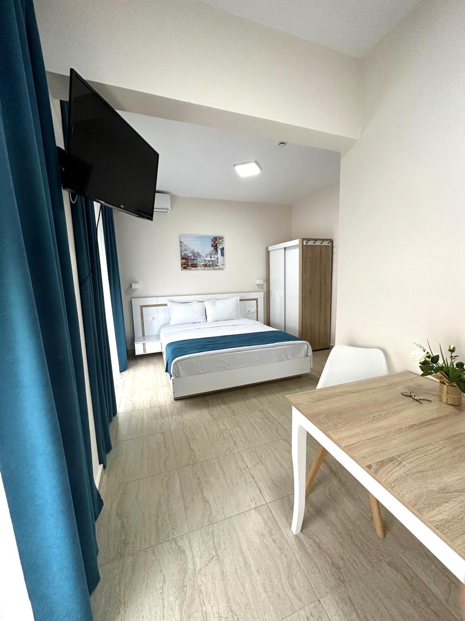 Aparthotel Navarino Luxe