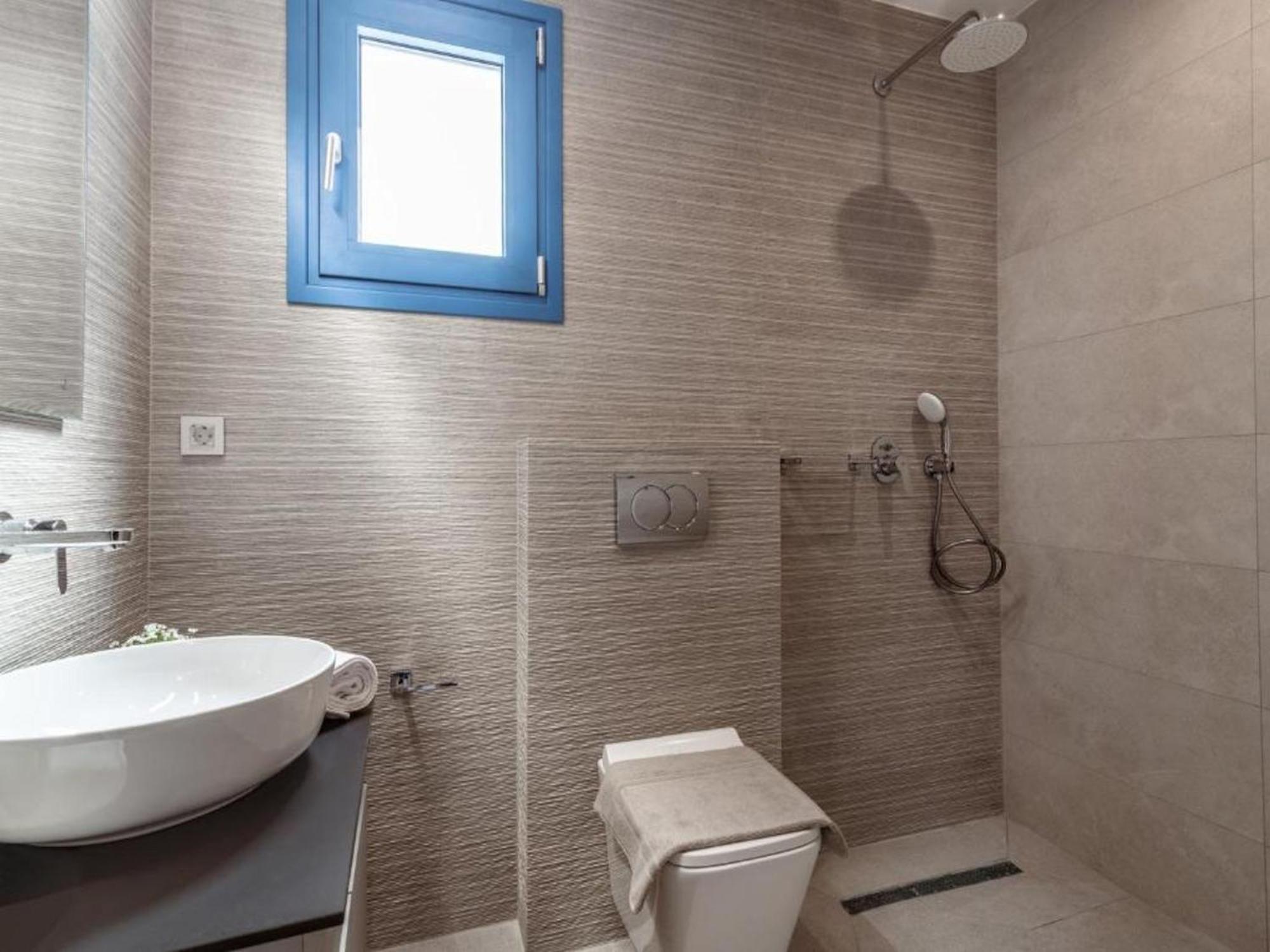 Beach-front Zakynthos - Bleu - 3 Bedrooms | Stunning Panoramic Sea Views - Modern Furnishings Argassi