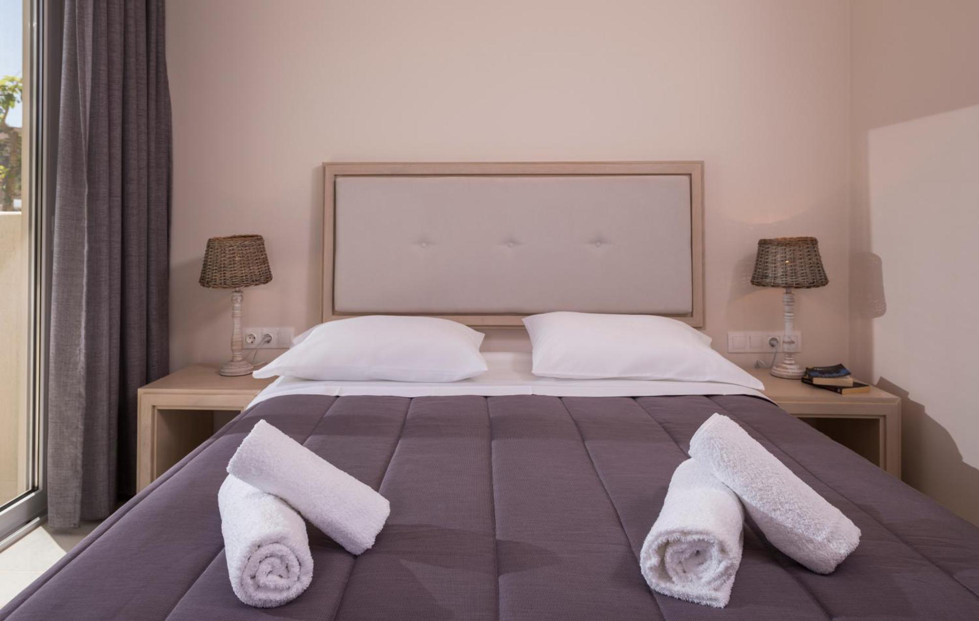 Mear Luxury Homes - Cretan Sunny Gems * Kountoura Selino