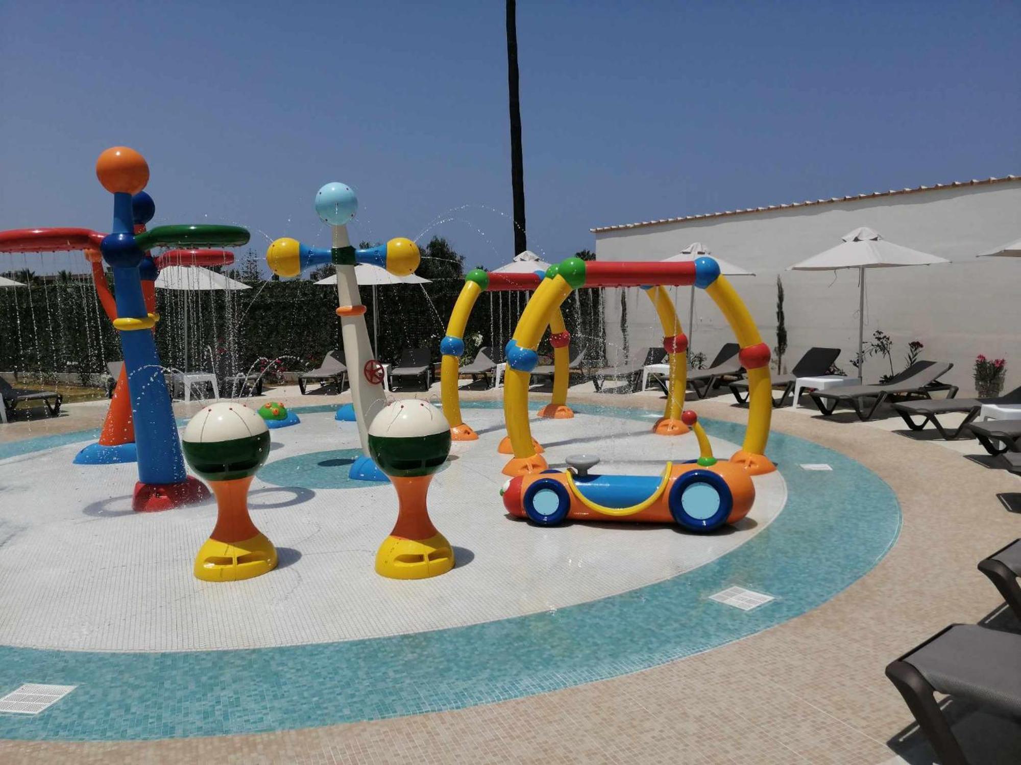 Senseana Sea Side & Aquadventure 5*