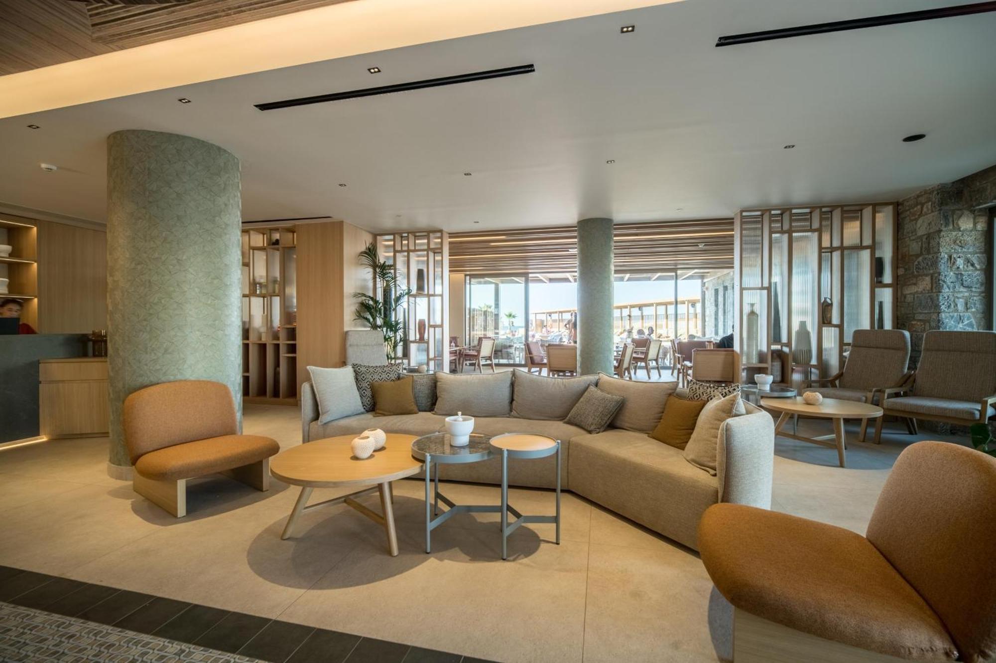 Senseana Sea Side & Aquadventure Hotel Analipsi (Crete)