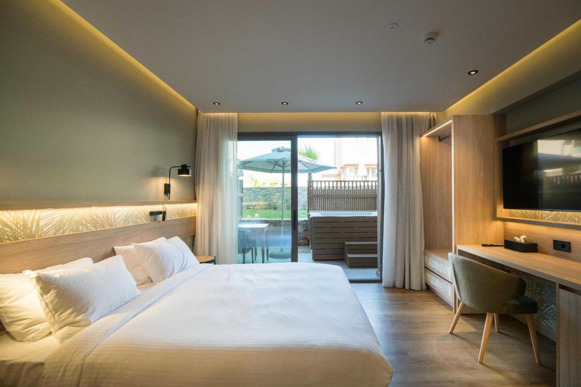 Hotel Senseana Sea Side & Aquadventure