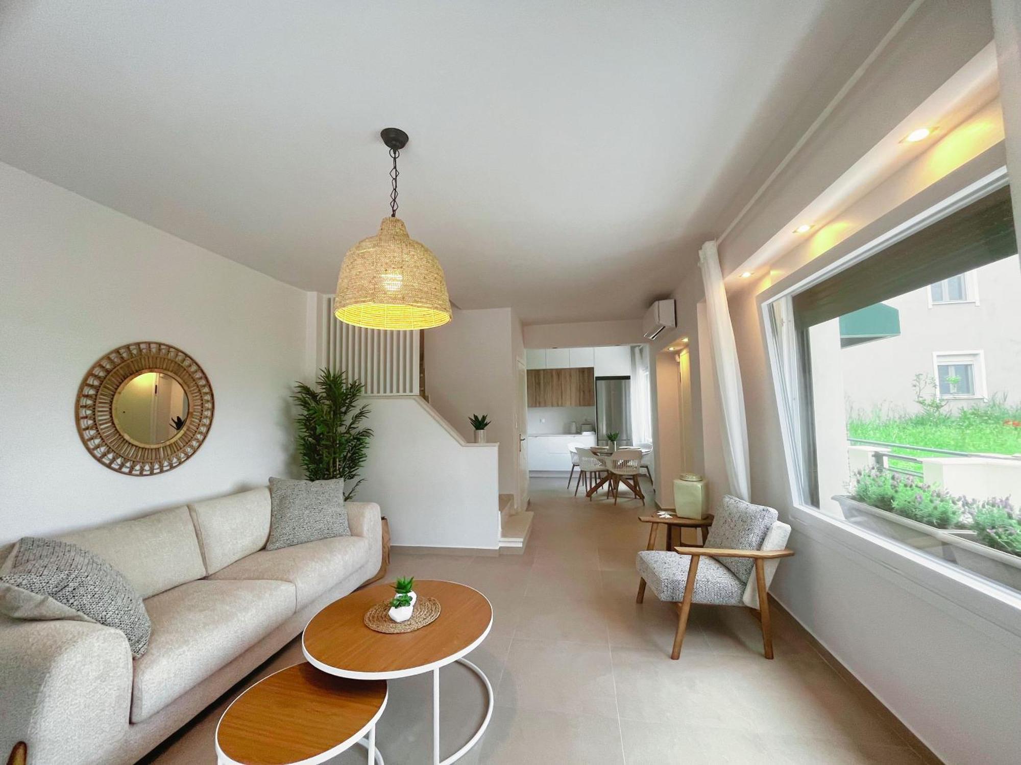 Seas The Day - Beachfront, Amazing Sea Views * Pefkochori
