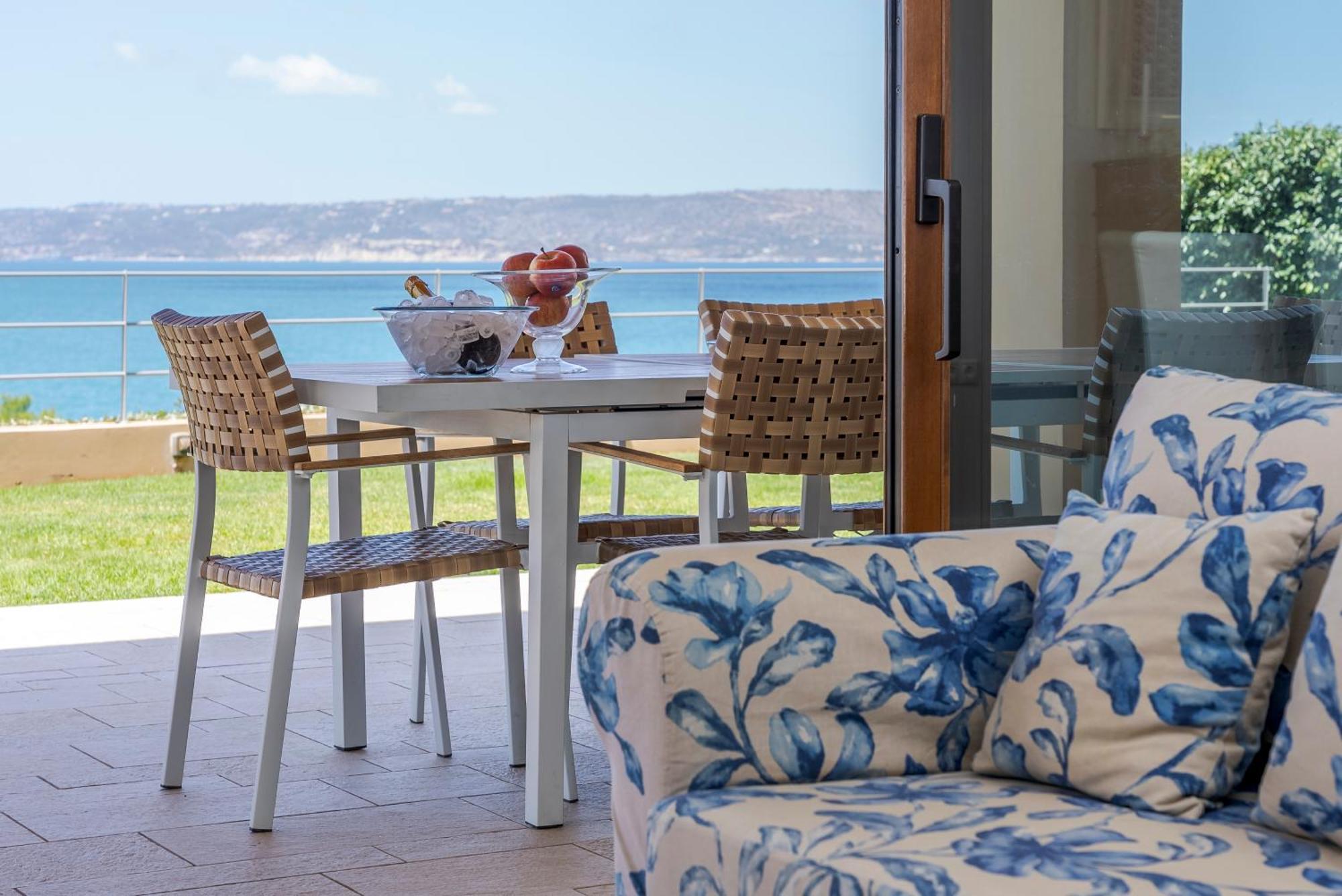 Villa Sk Place Luxury Seafront Chania Almyrida (Crete)
