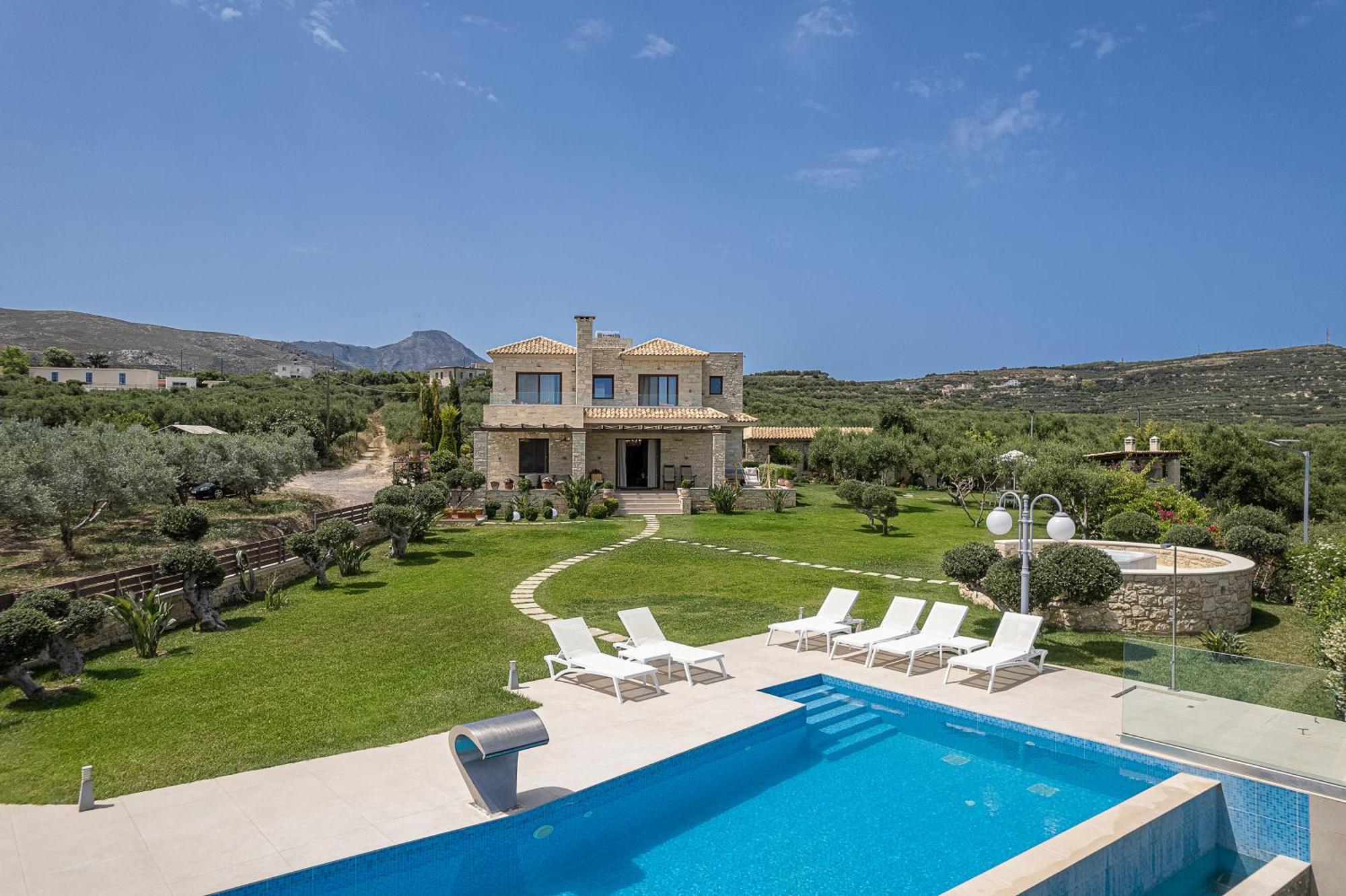 Villa Aloni *
