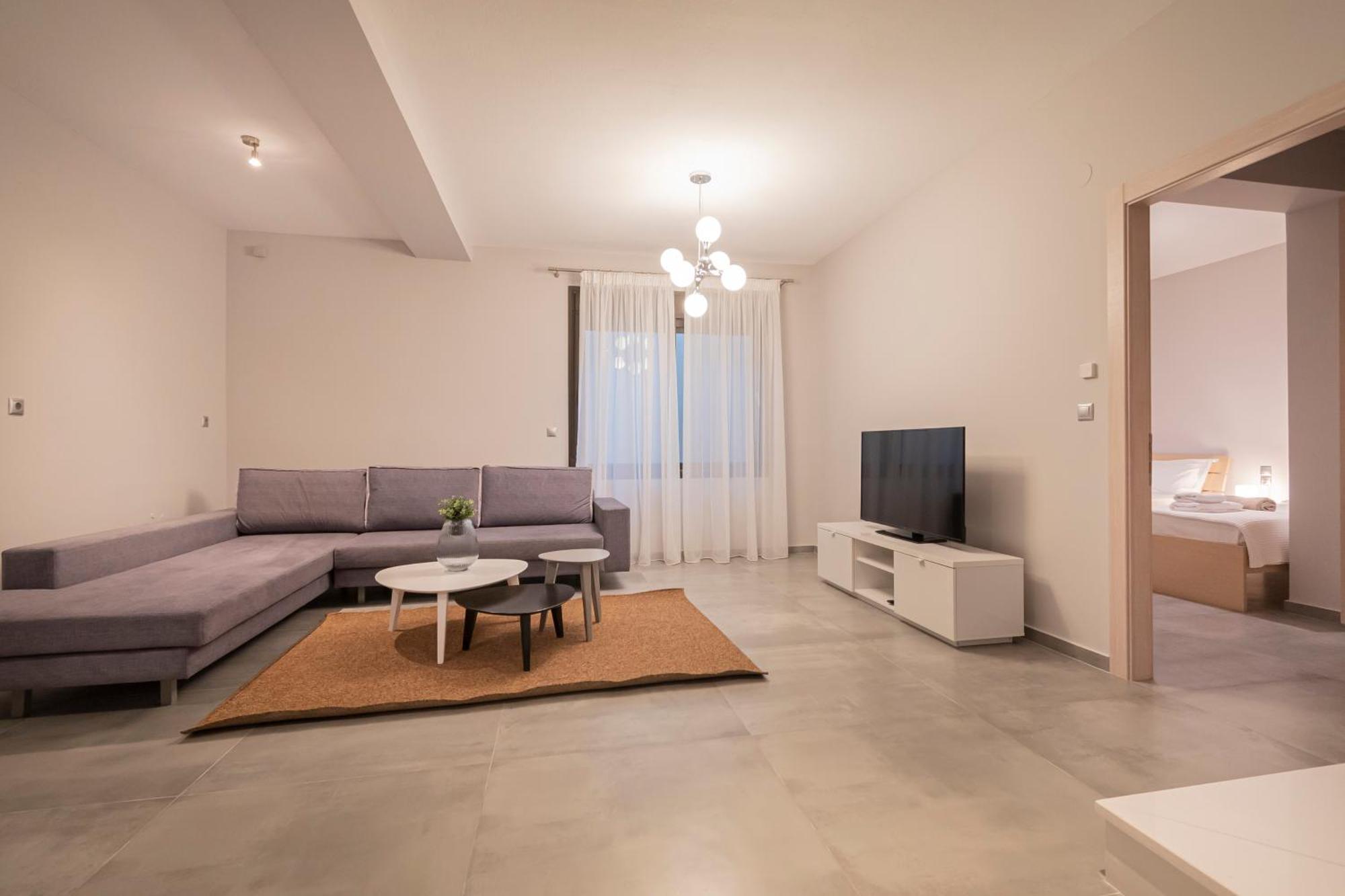 Bellevue With Private Pool Villa Hanioti