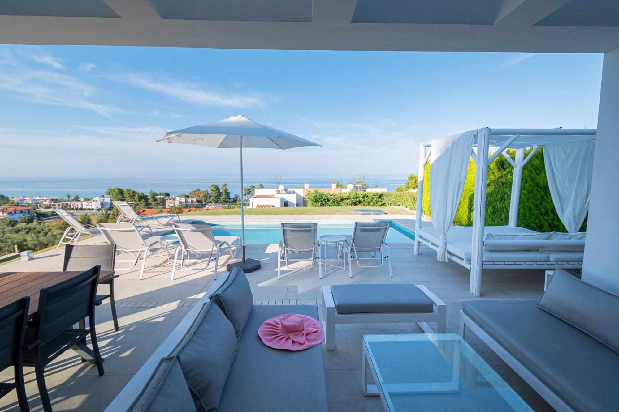 Villa Bellevue With Private Pool