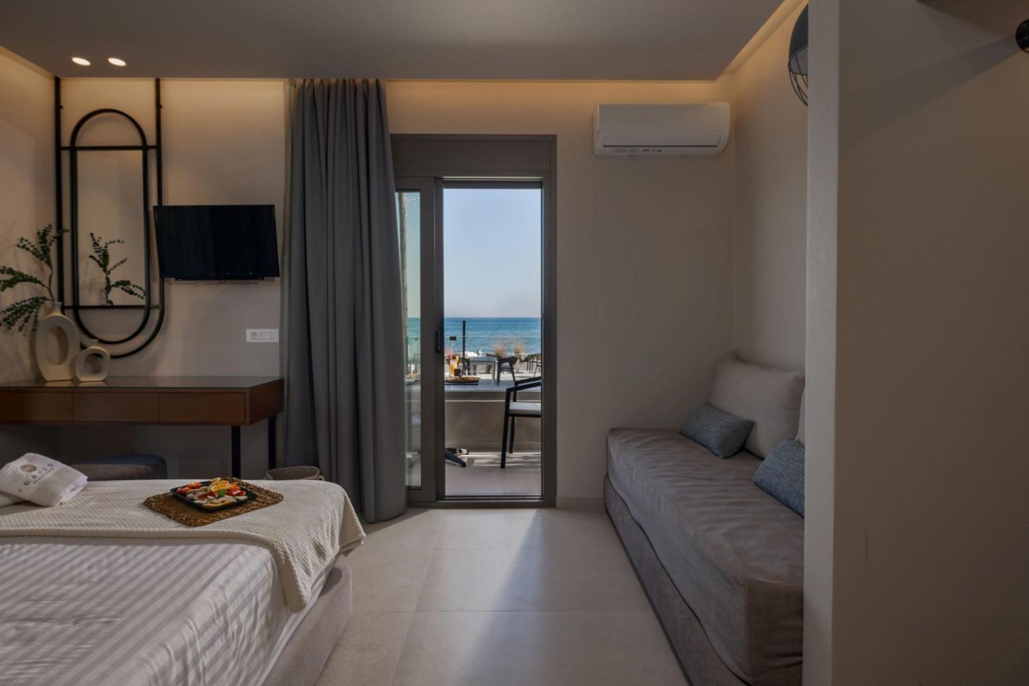 Horizon - Beachfront Luxury, By Zantewize
