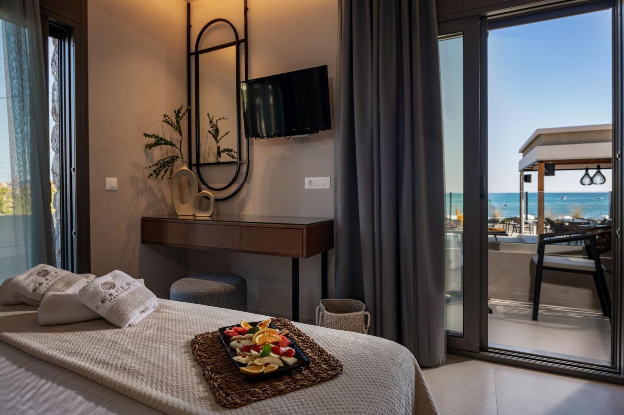 Horizon - Beachfront Luxury, By Zantewize Hotel *