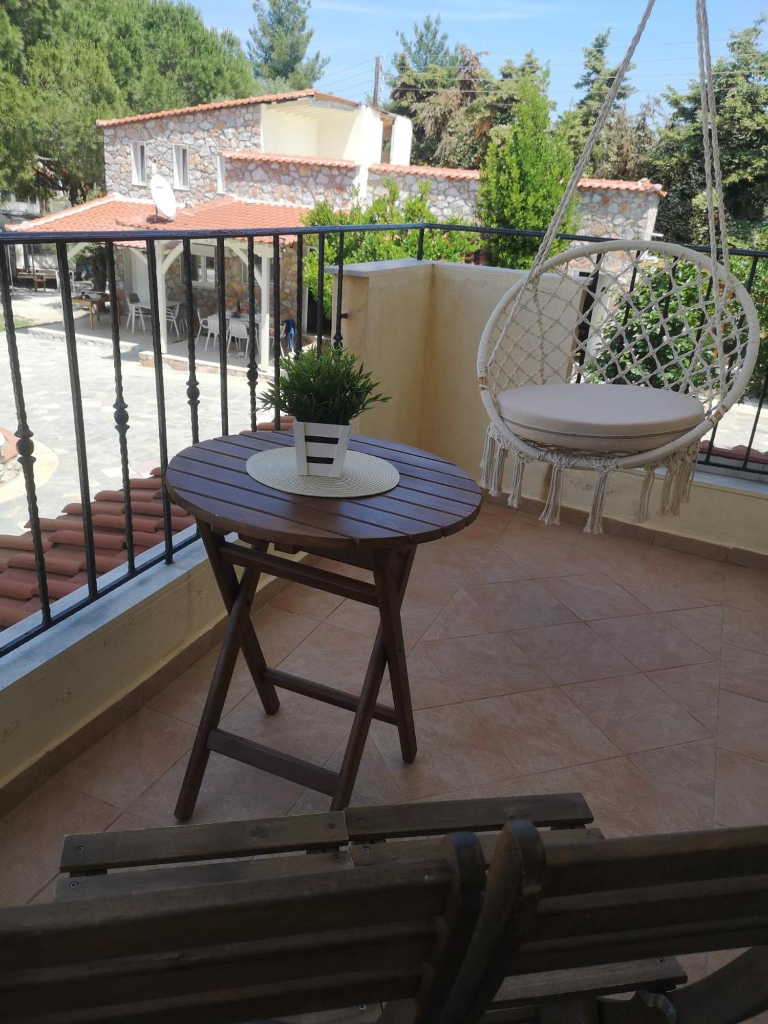 Aparthotel Makis Nest Vourvourou
