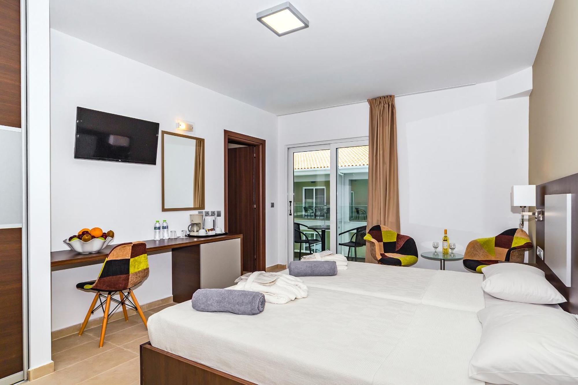 White Olive Premium Hotel 4*
