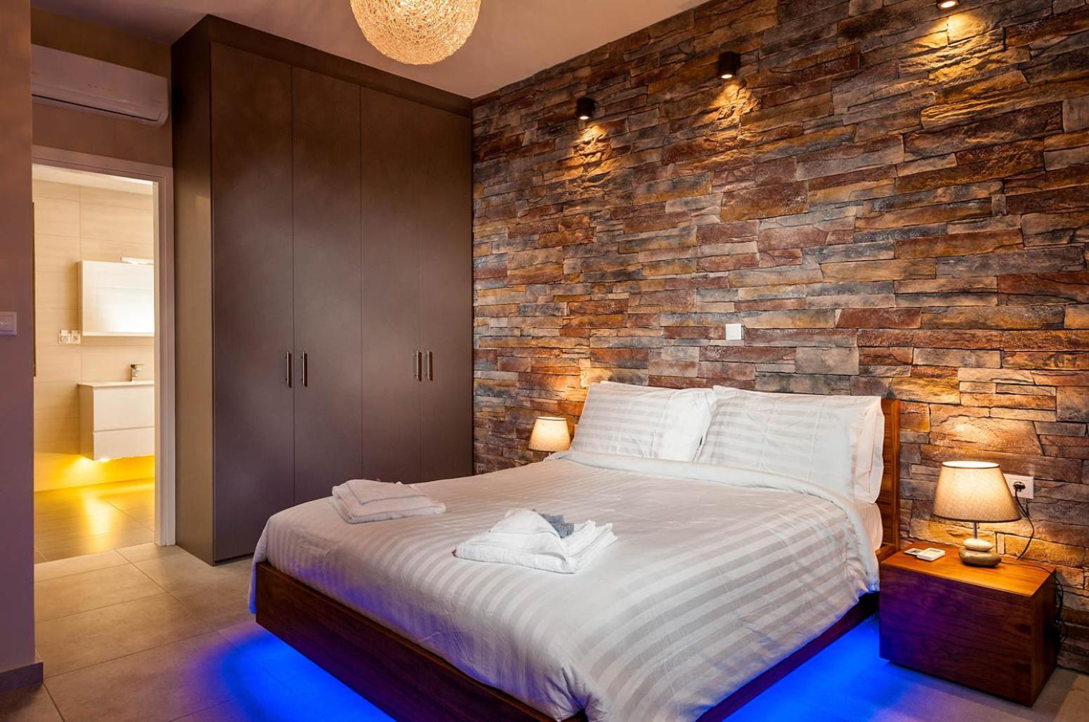 Luxurious Akri - With Private Heated Pool Almyrida (Crete)