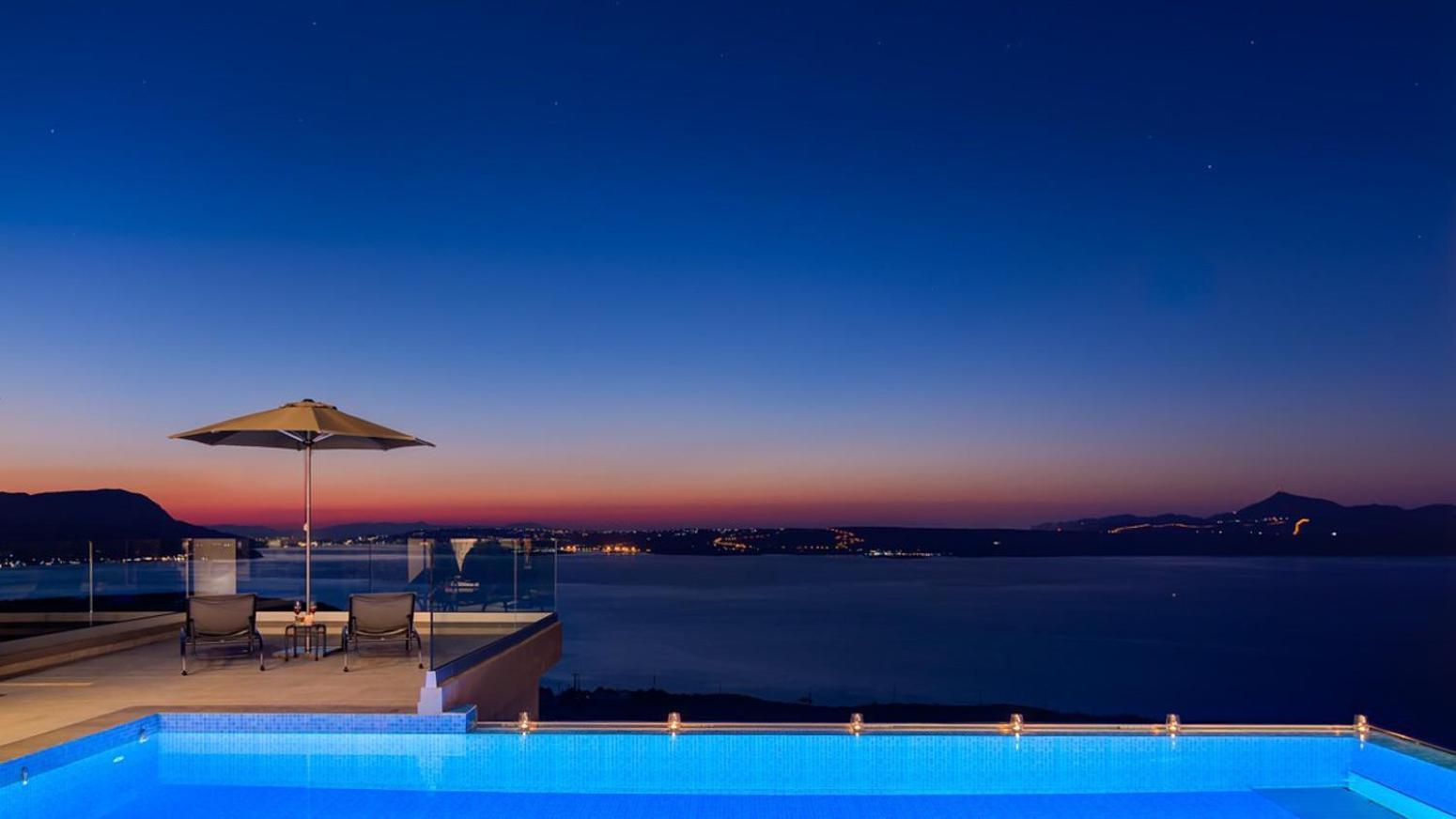 Luxurious Akri - With Private Heated Pool *