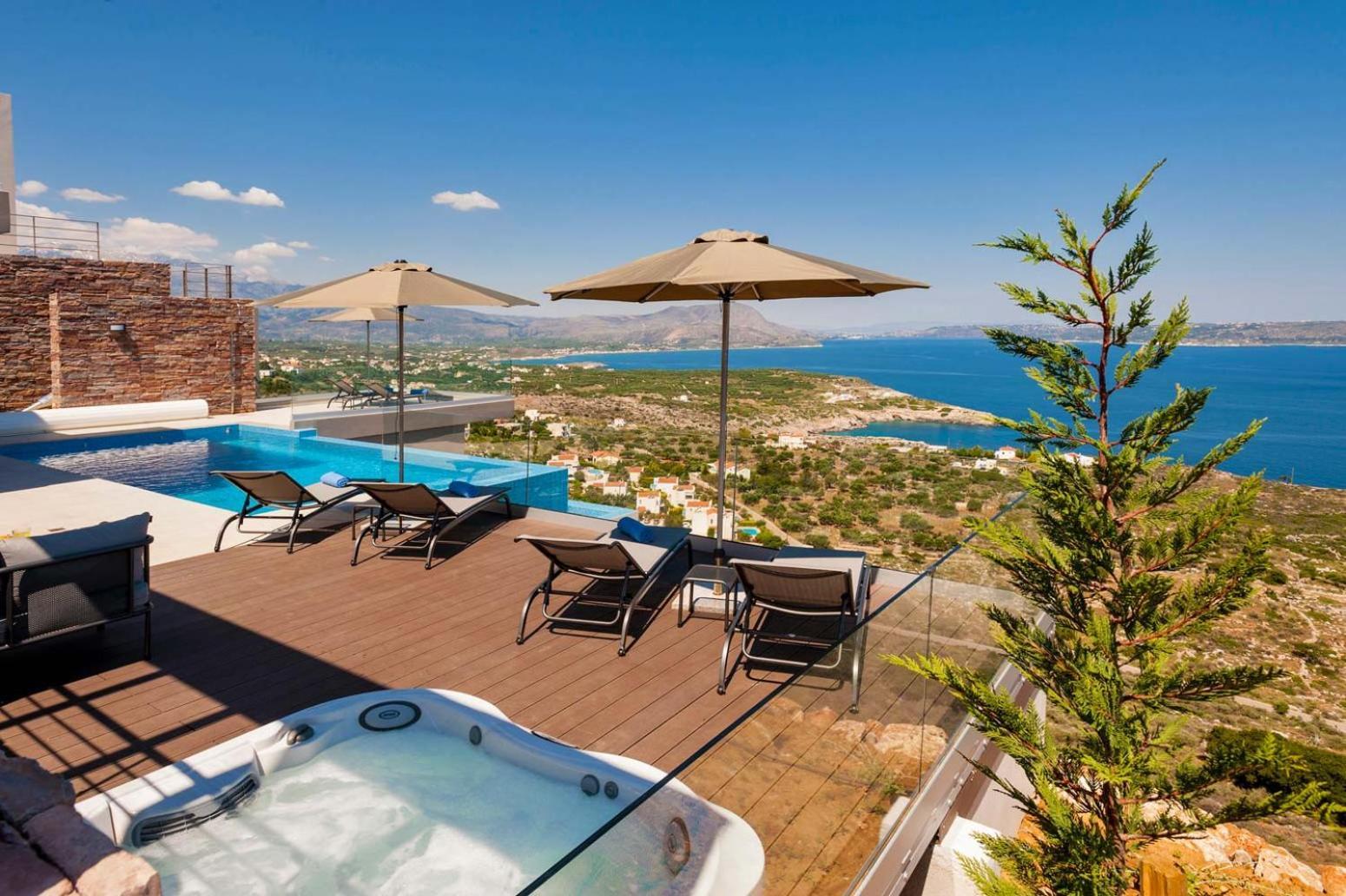 Luxurious Akri - With Private Heated Pool Villa