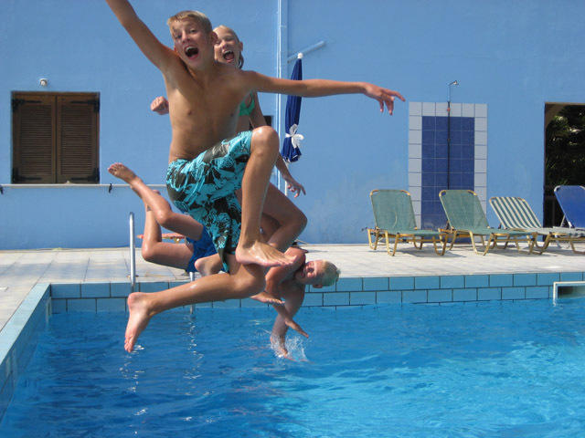 Alex Home Apartments Aparthotel