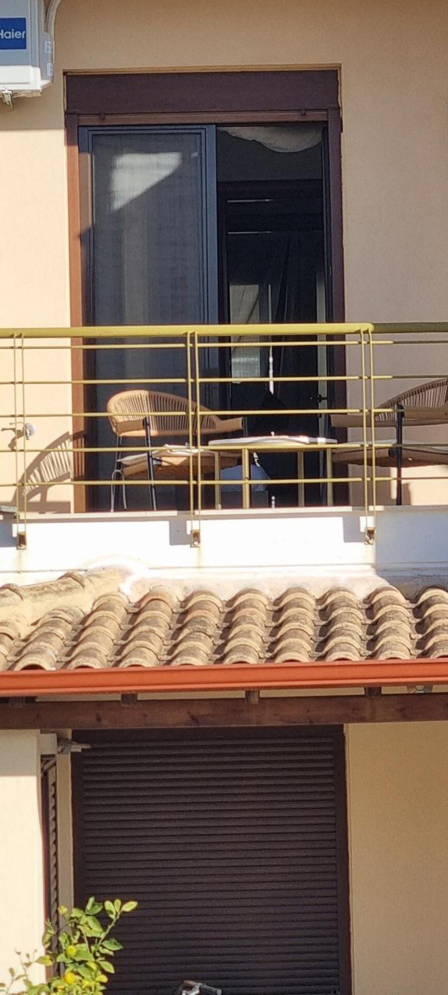 Sunny Apartment