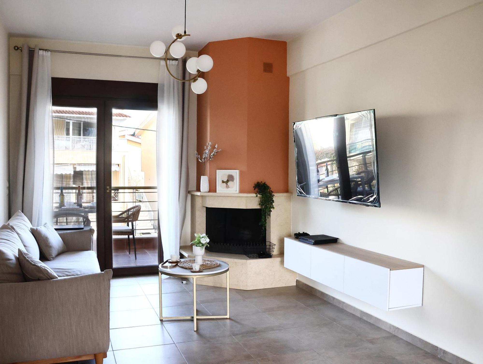 Sunny Apartment Siviri