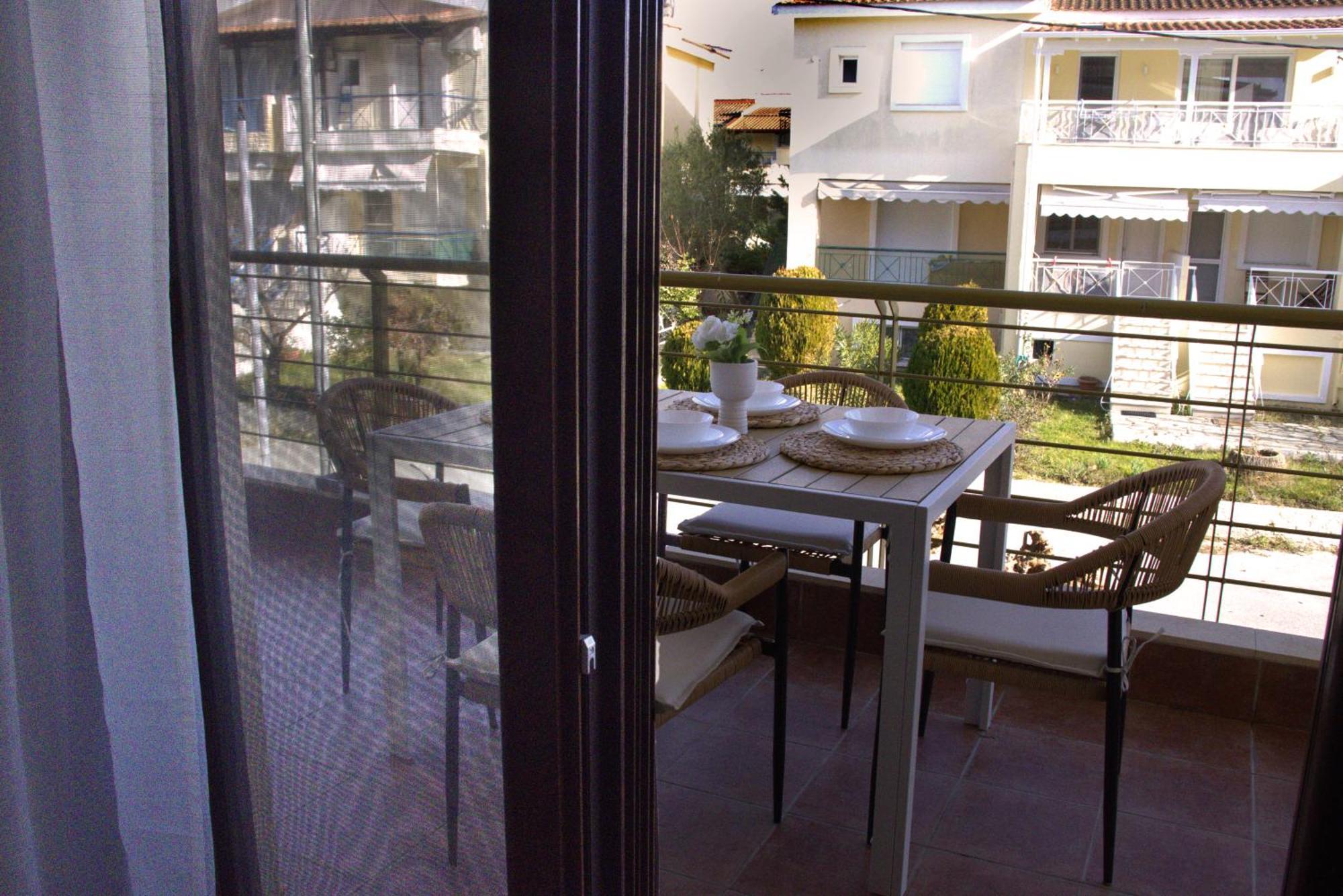 Sunny Apartment