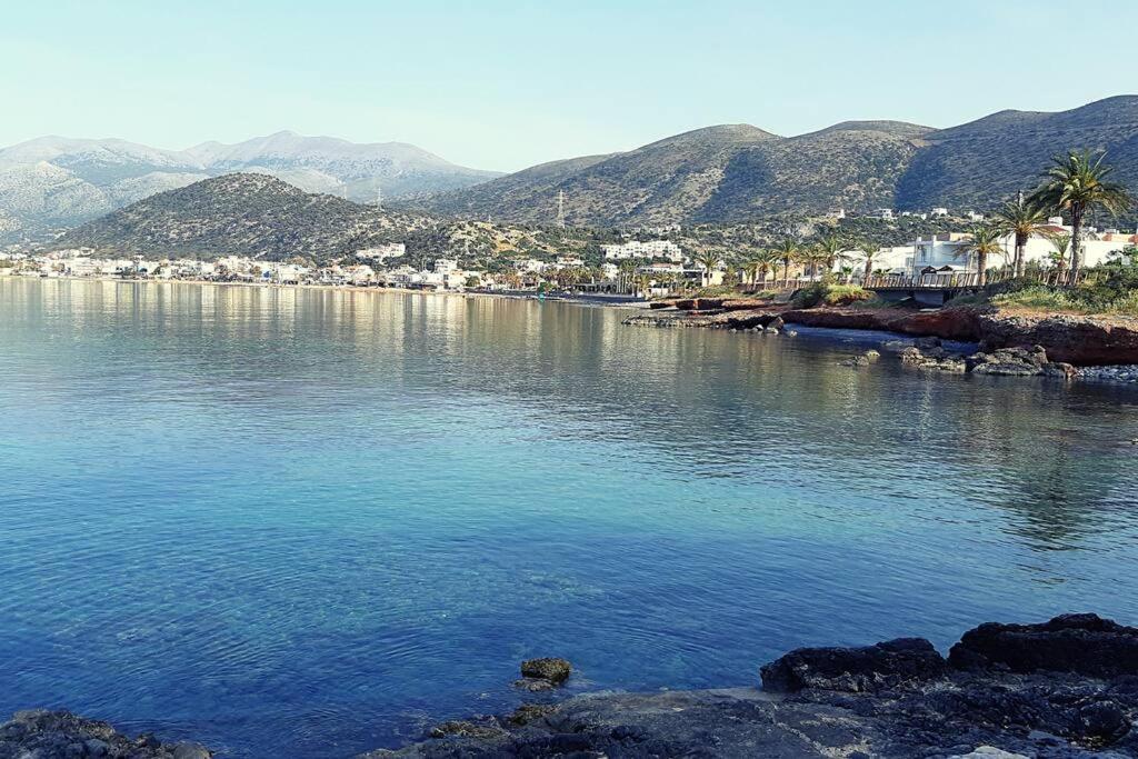 1 Bedroom Renovated By The Sea-summermemories Apartment *