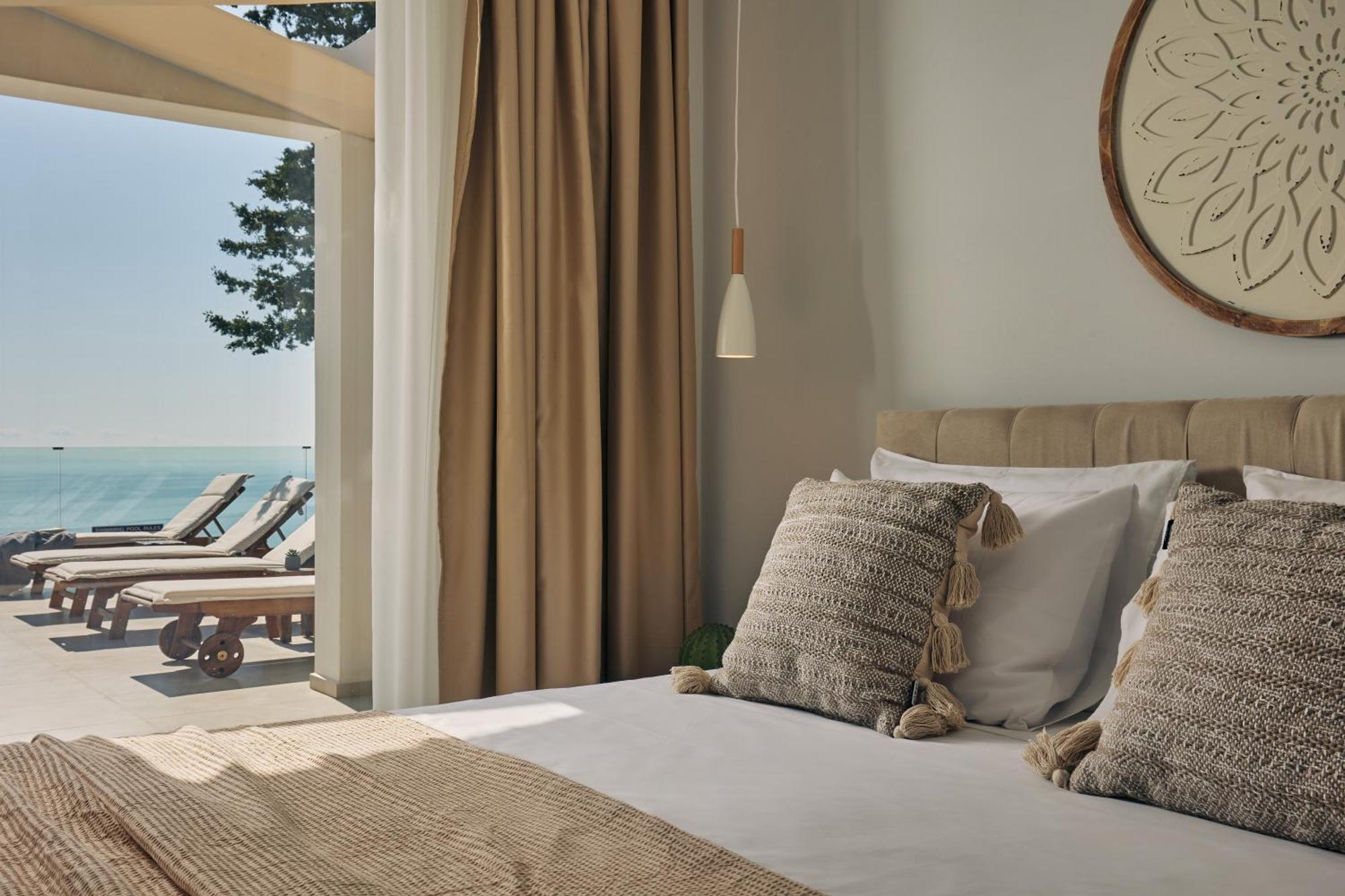 Thelxi's Ii - Brand New Seaview Suite! Villa