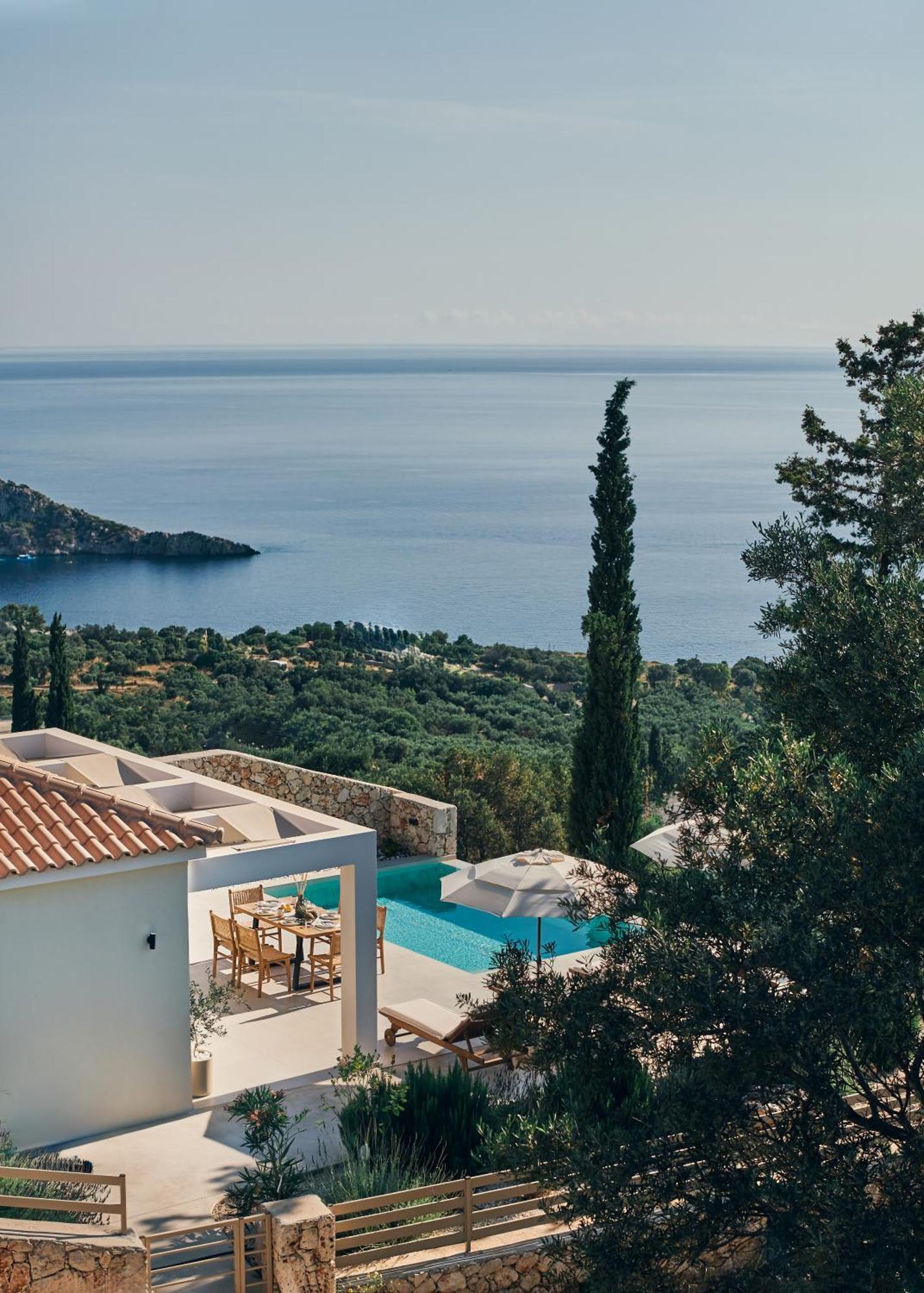Villa Thelxi's Ii - Brand New Seaview Suite!