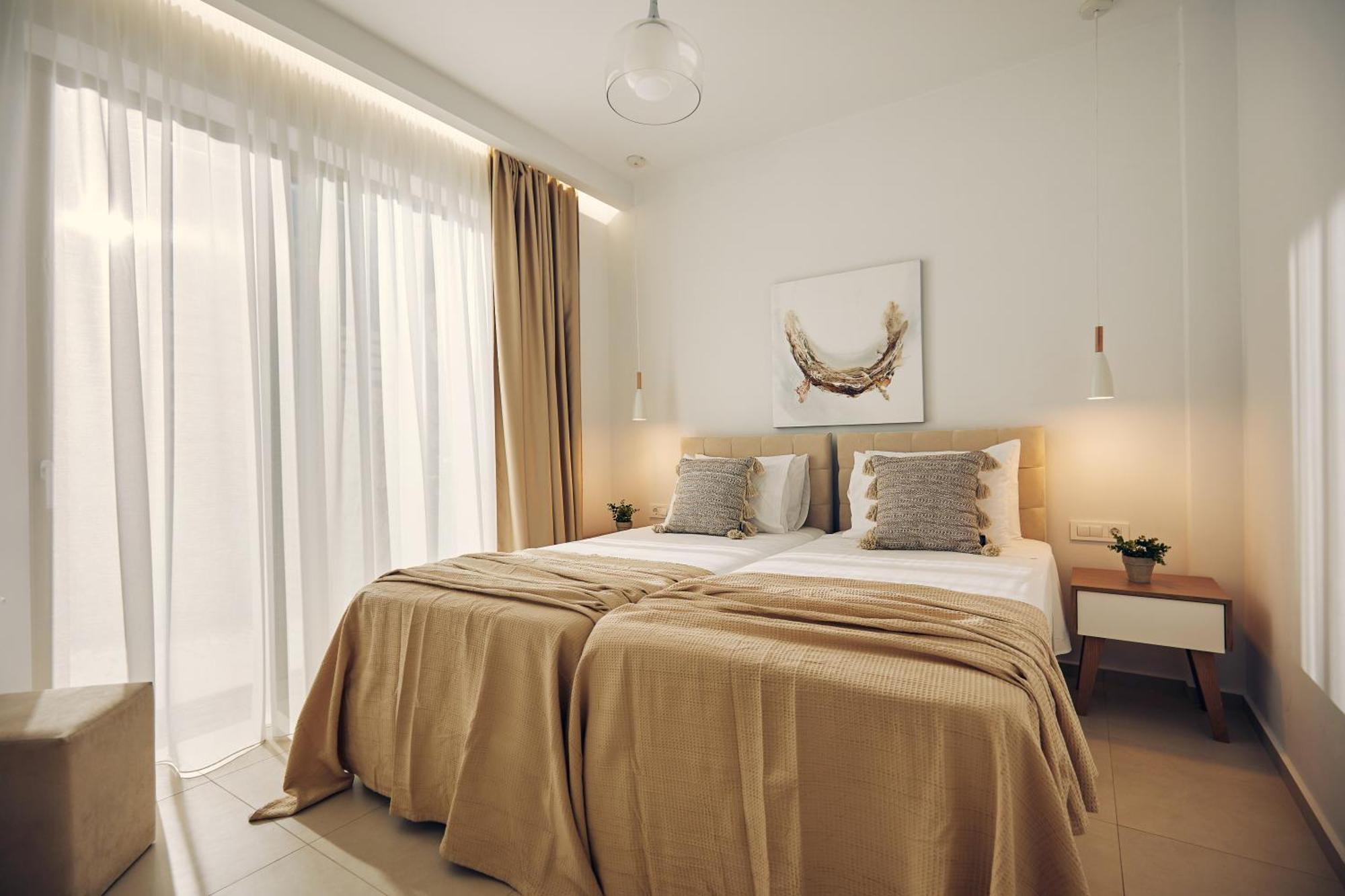 Thelxi's Ii - Brand New Seaview Suite! Volimes