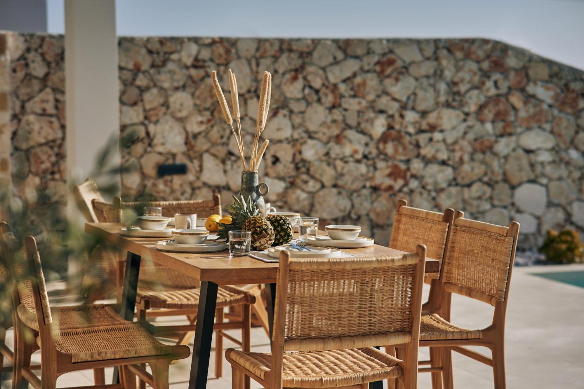 Thelxi's Ii - Brand New Seaview Suite! * Volimes