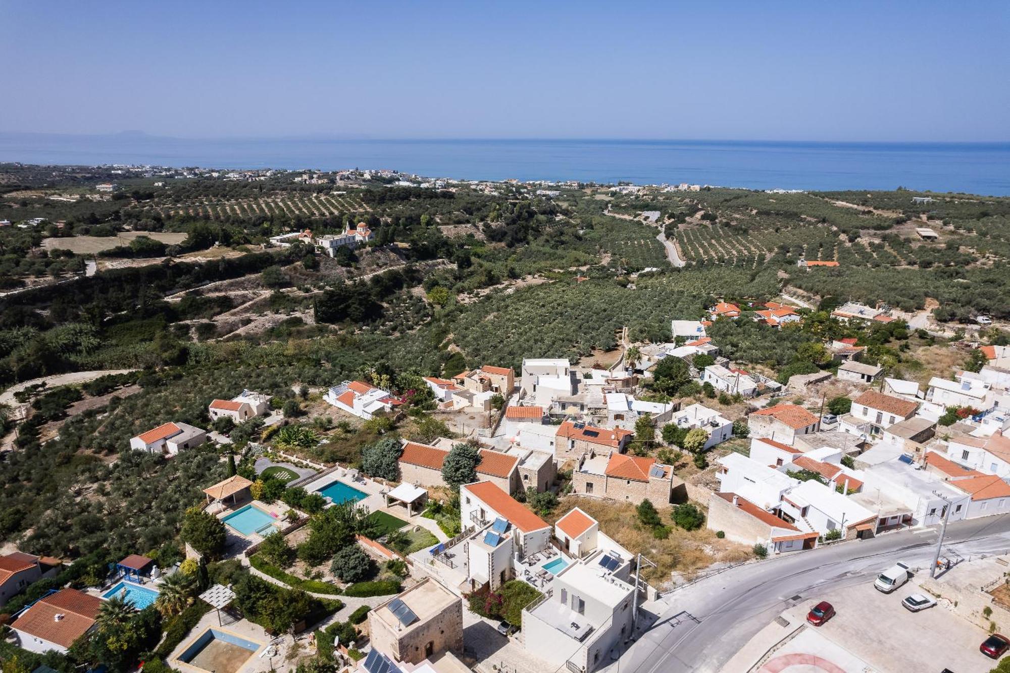 Marvelous New Luxury With Heated Pool! Villa Asterion