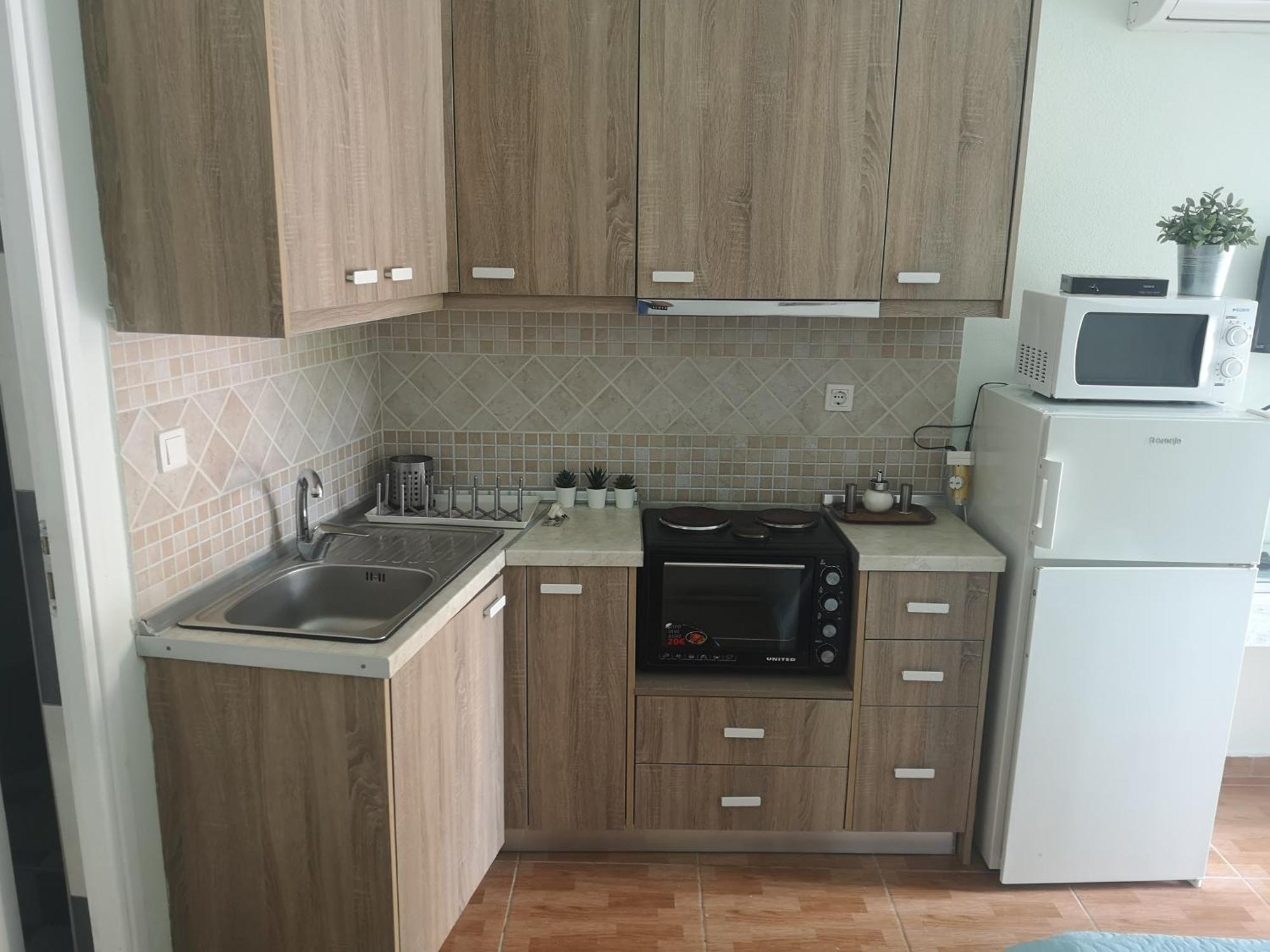 Aparthotel Makis Nest