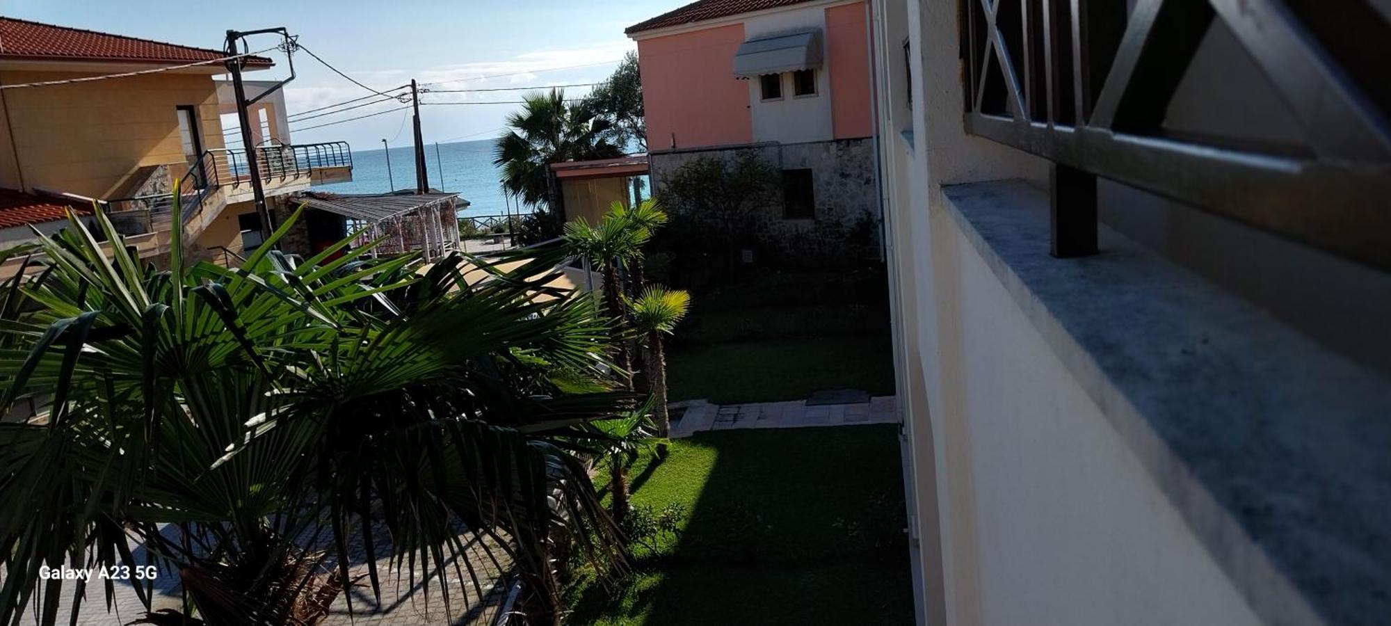 Hotel Paralio Possidi