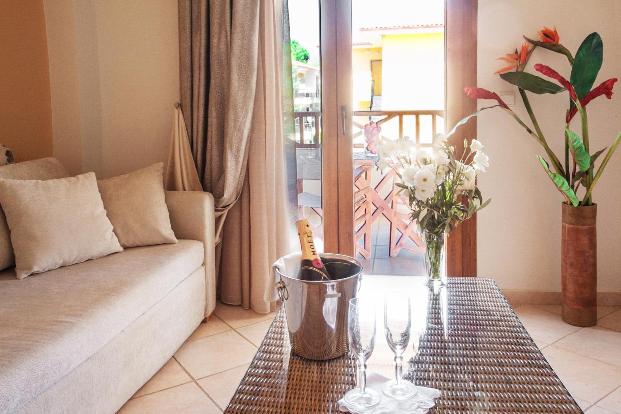 Hotel Paralio 3*
