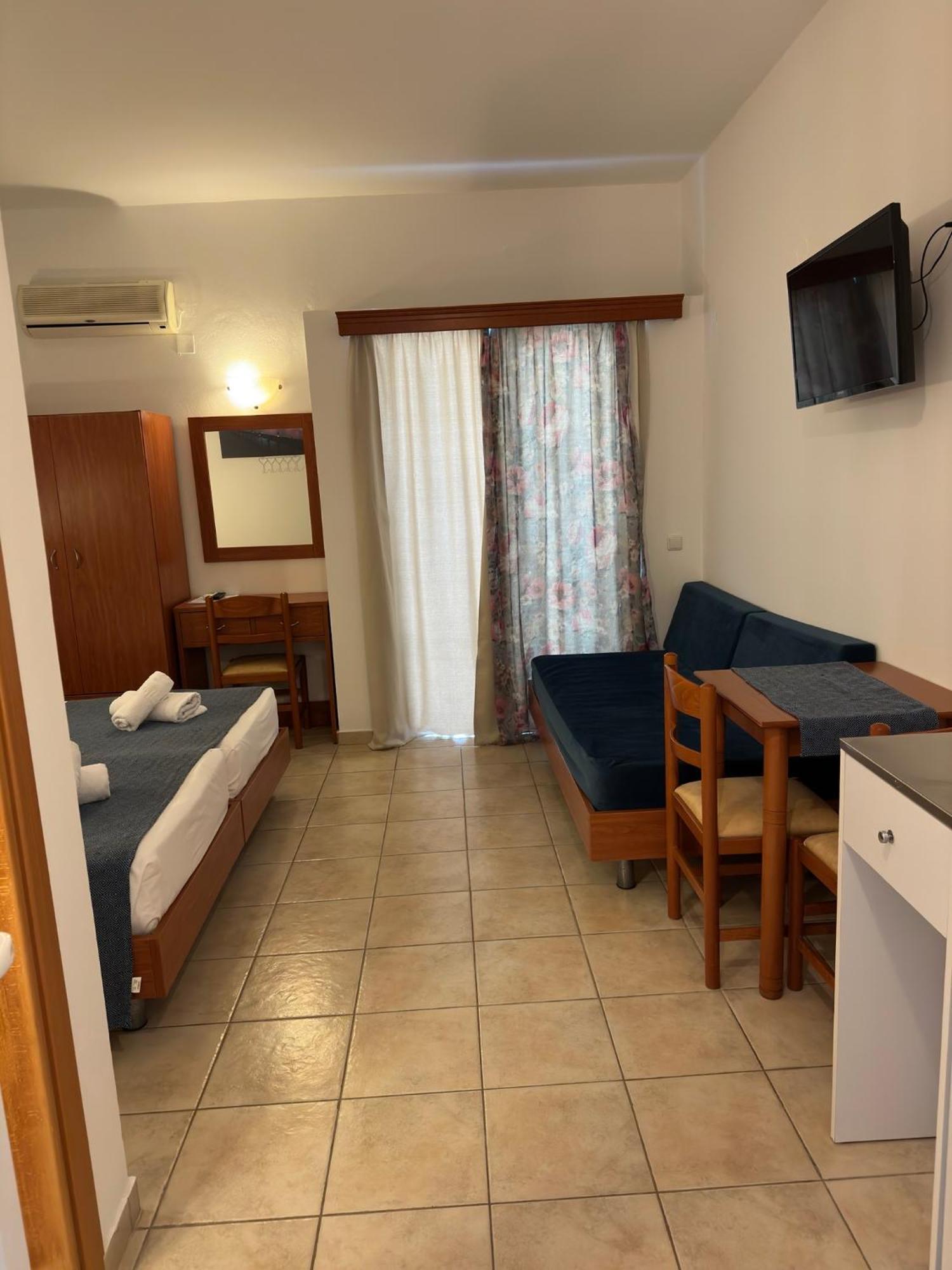 Stegna Sea & Sun Guest house