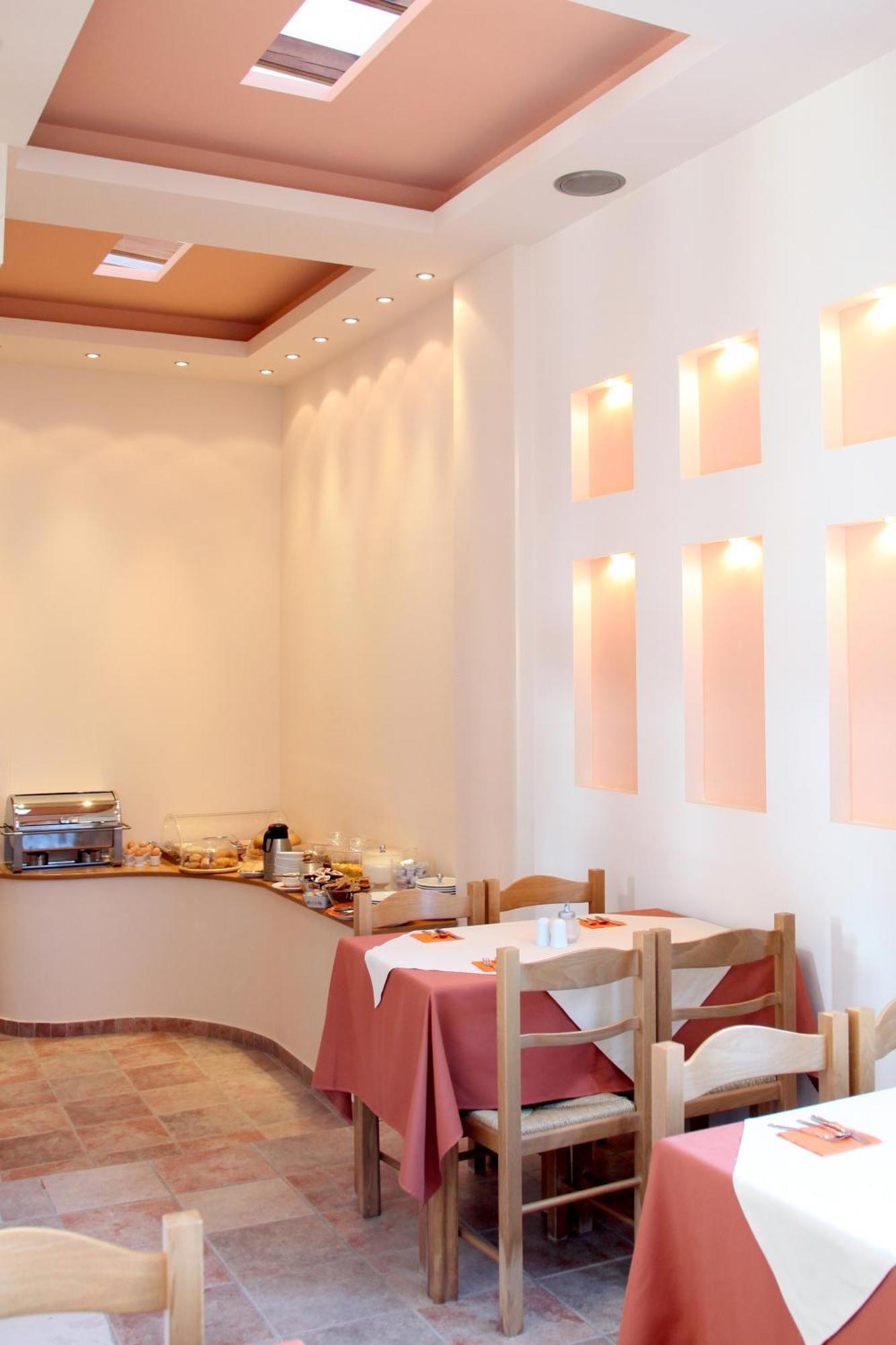Hotel Paralio 3*